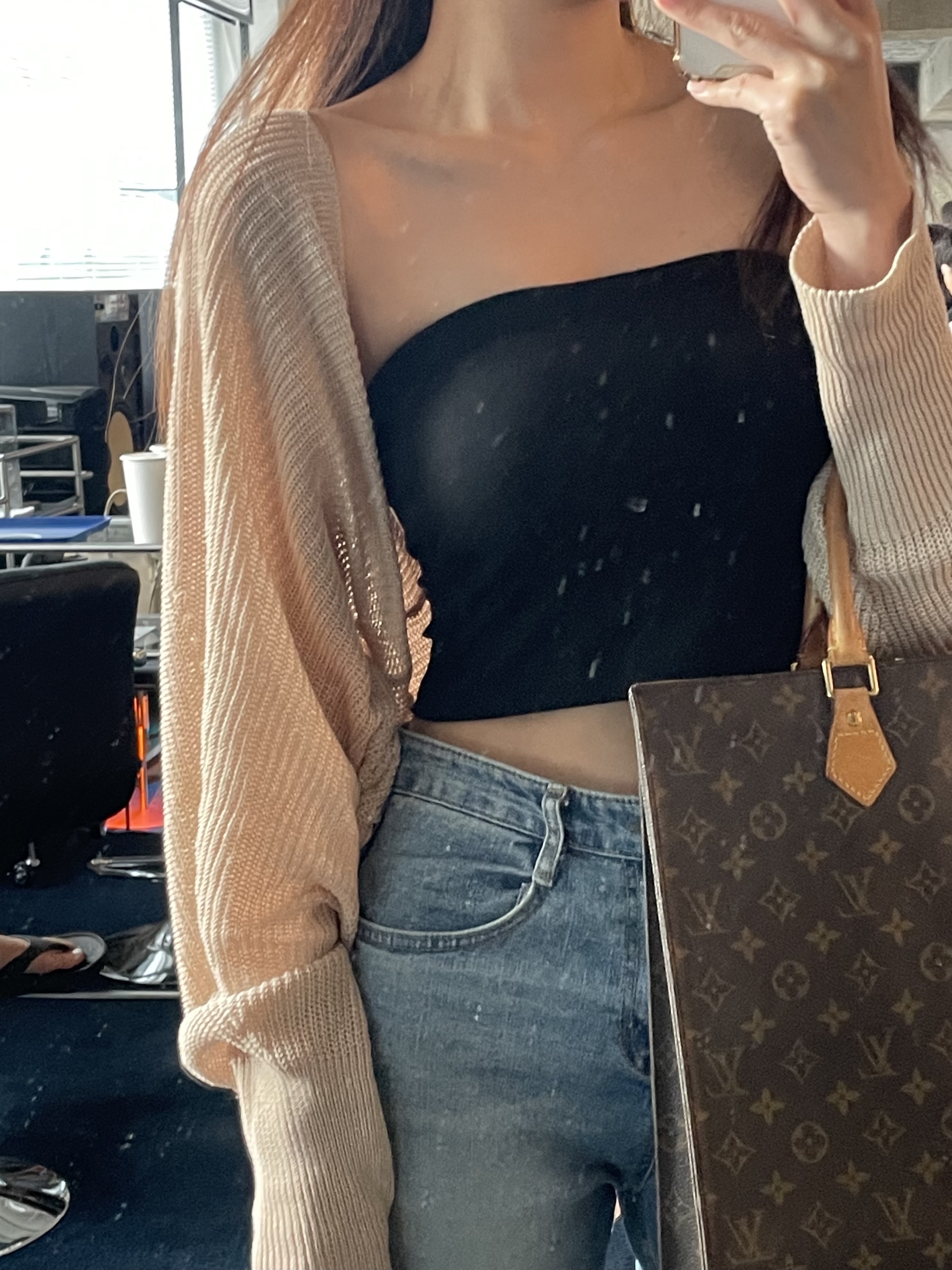 Louis Vuitton Sac Plat BB Monogram 착용 스타일