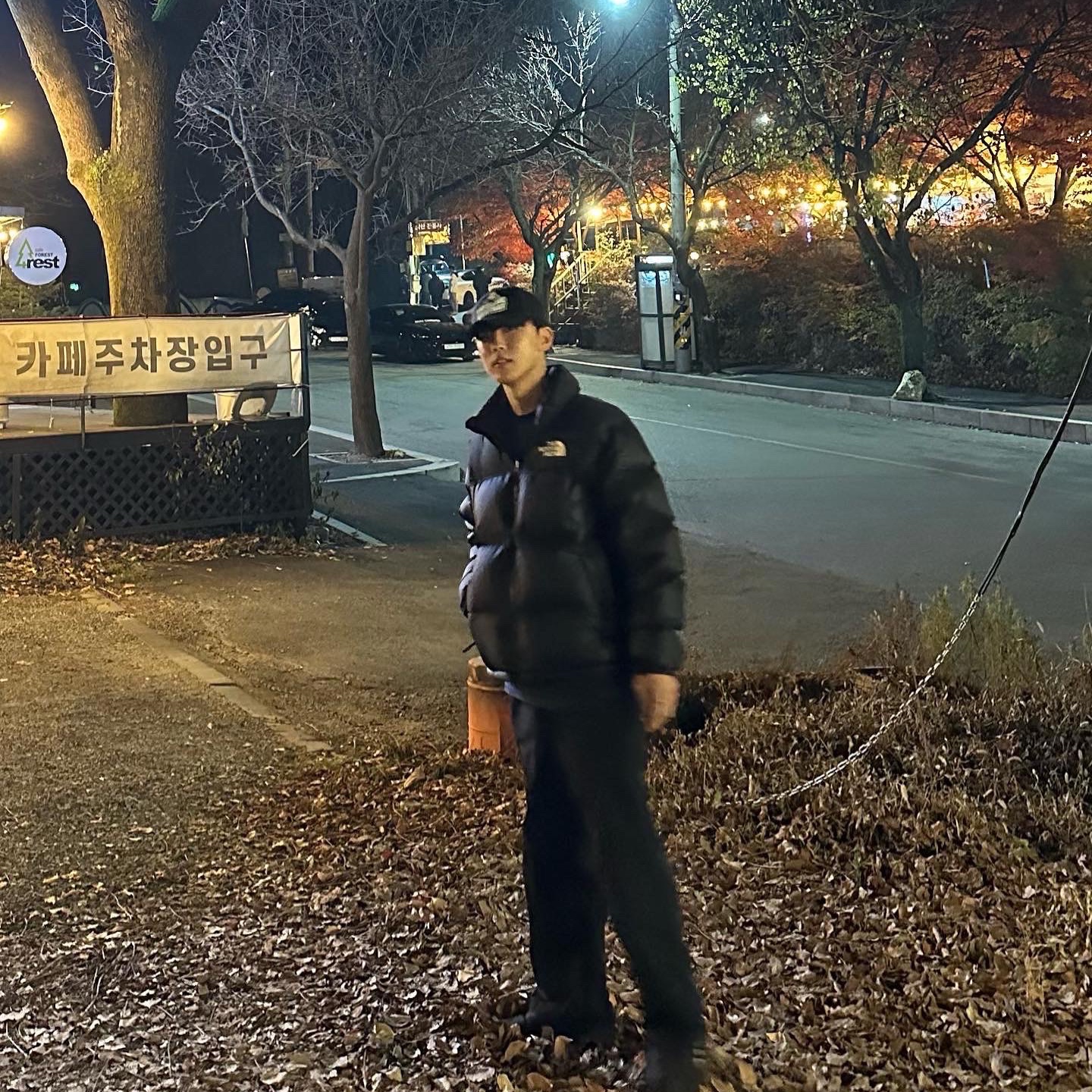 The North Face 1996 Eco Nuptse Jacket Black 착용 스타일 - 1