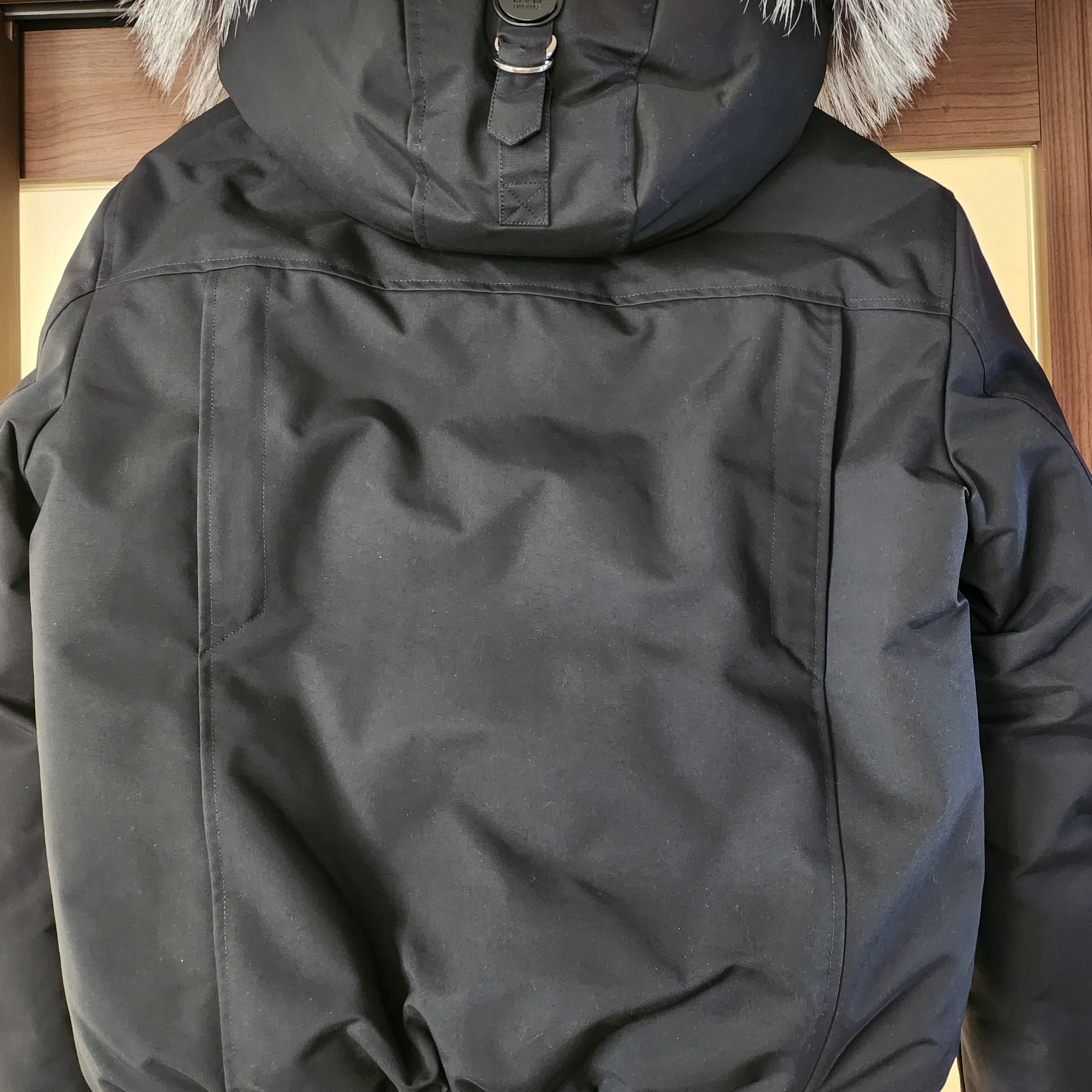 Mackage Dixon 2-In-1 Nordic Tech Down Bomber with Silver Fox Fur Black Silver 착용 스타일