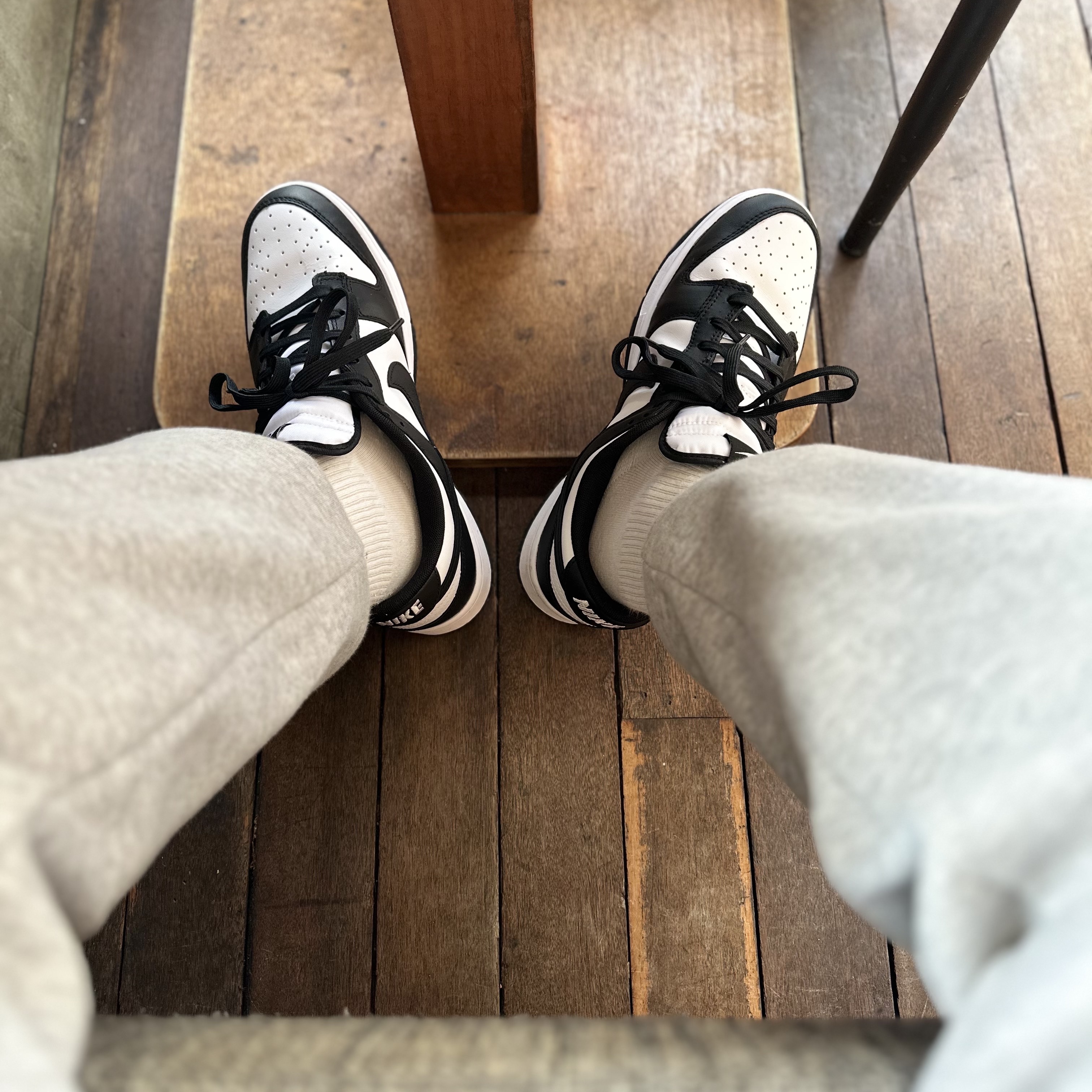 Nike Dunk Low Retro Black 착용 스타일