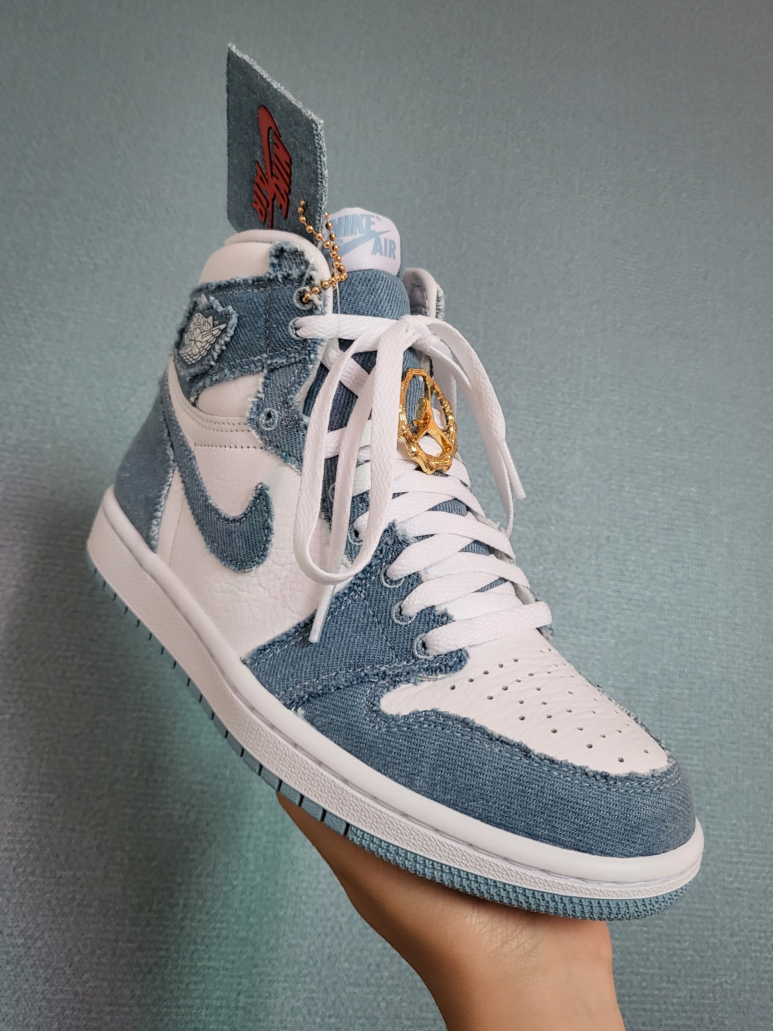 (W) Jordan 1 Retro High OG Denim 착용 스타일