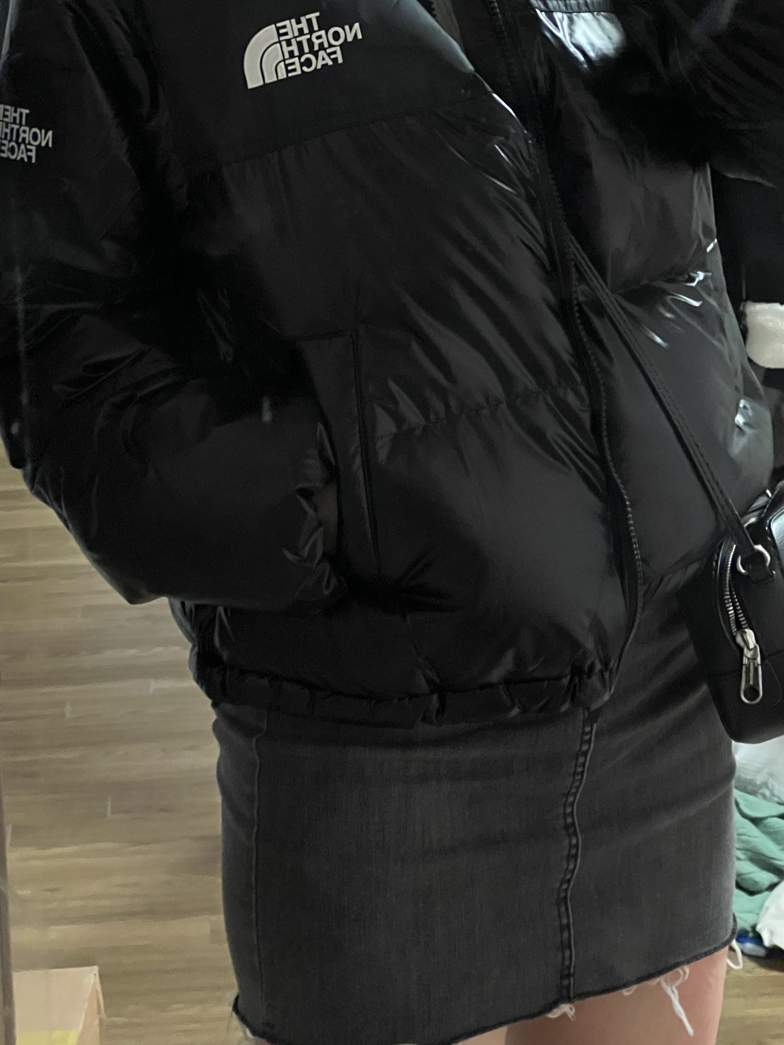 (W) The North Face White Label Novelty Nuptse Down Jacket SP Real Black 착용 스타일 - 1