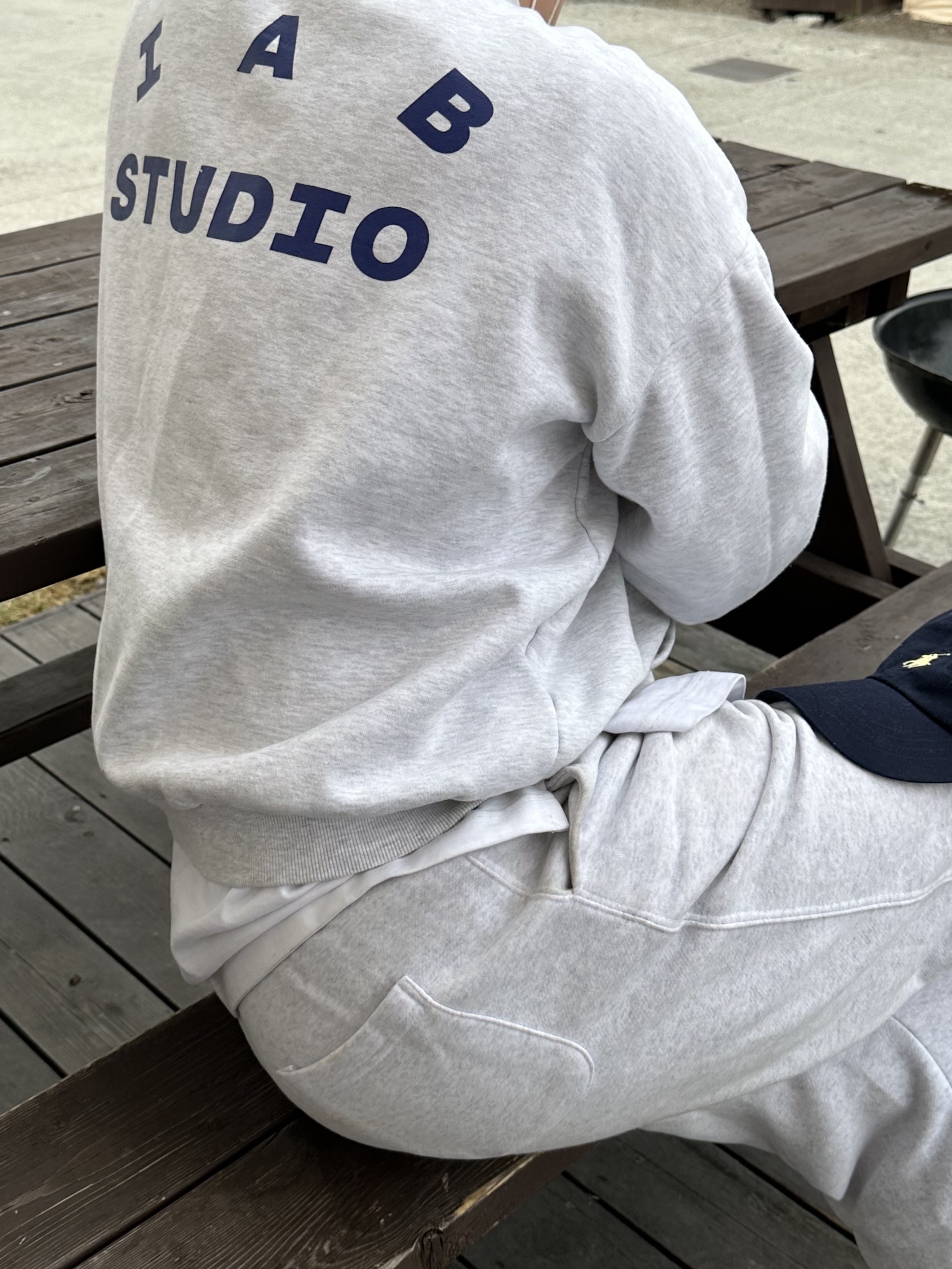IAB Studio Half Zip Pullover Light Gray, Nike Air Force 1 Low Retro PRM QS Ivory Snake 2019 착용 스타일 - 2