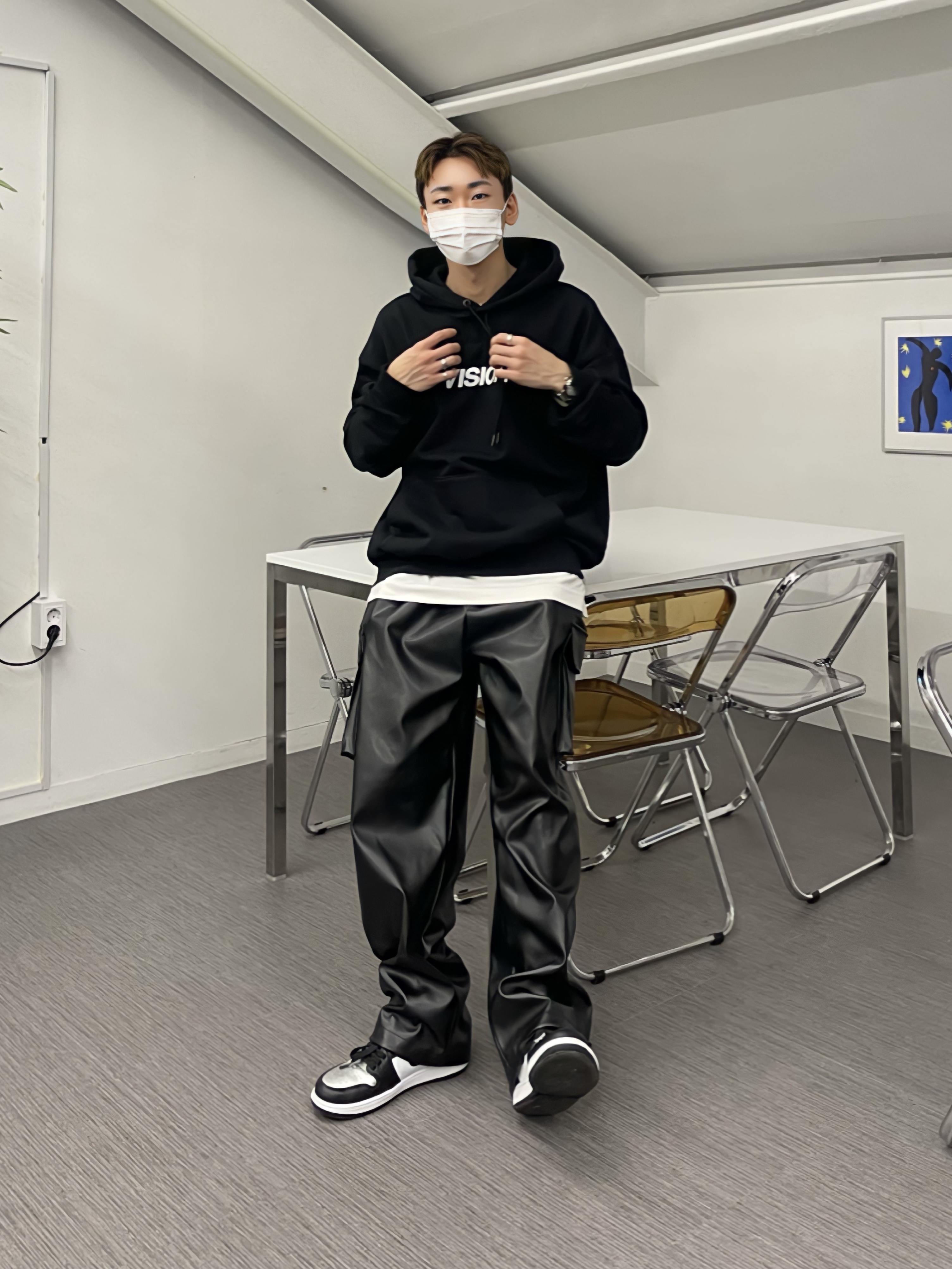 (W) Jordan 1 Retro High OG Silver Toe 착용 스타일 - 2