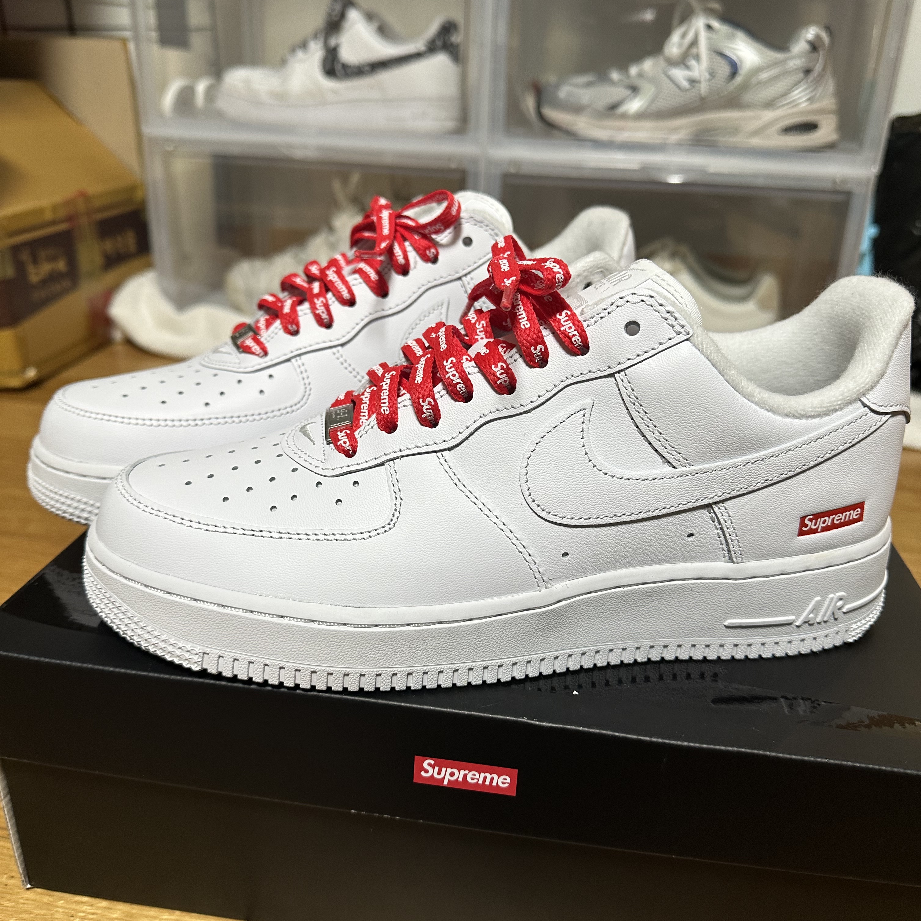 Nike x Supreme Air Force 1 Low White 착용 스타일