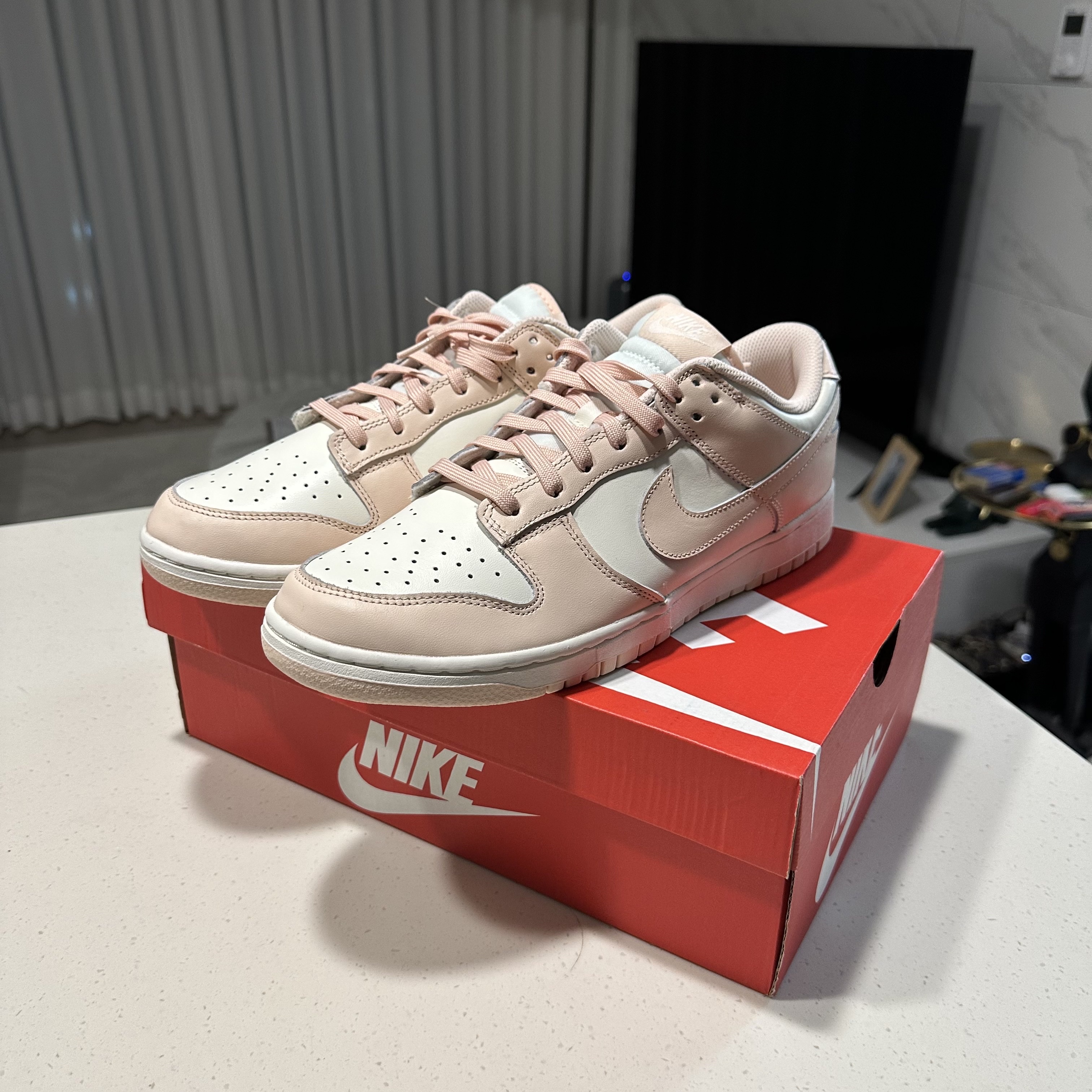 (W) Nike Dunk Low Orange Pearl 착용 스타일