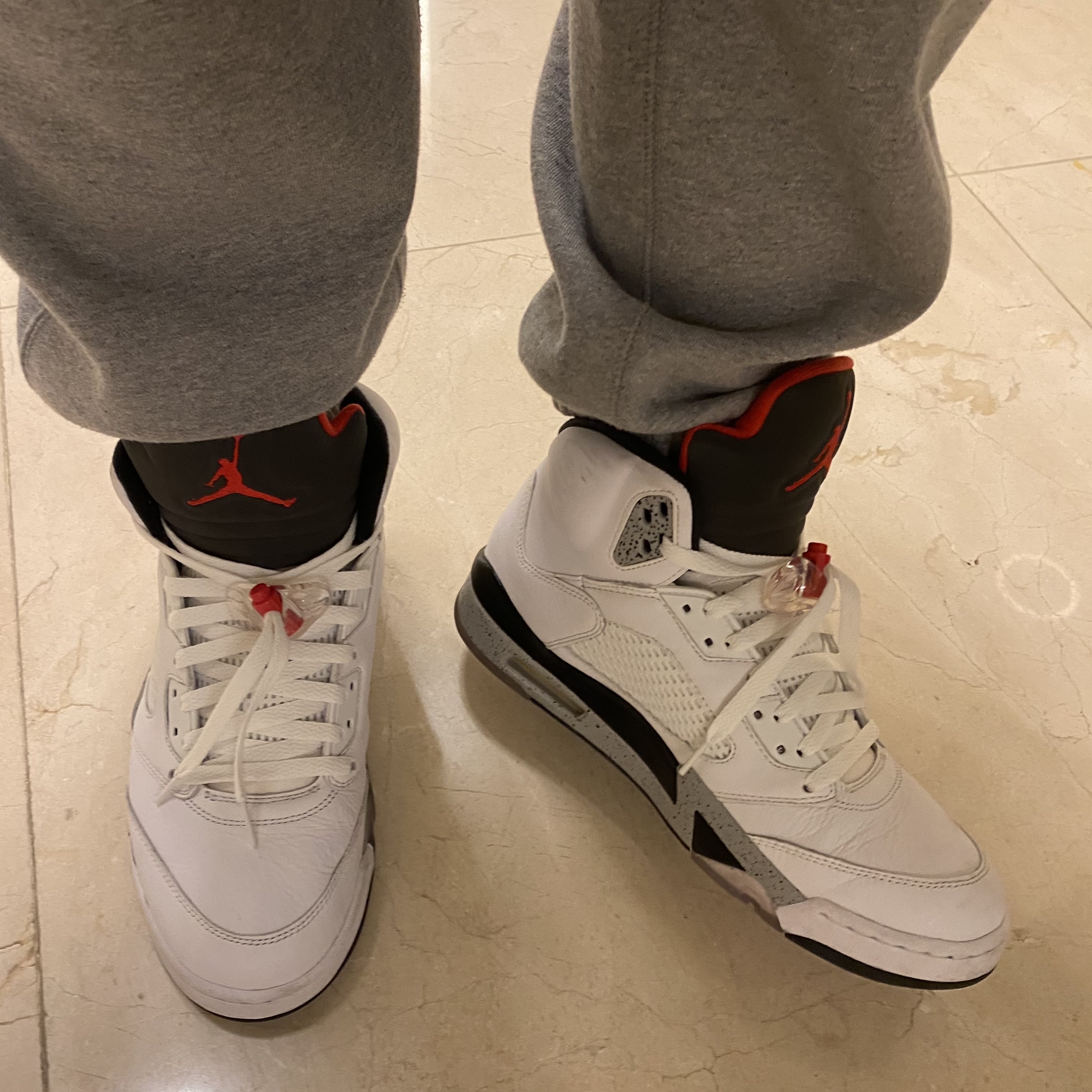 Jordan 5 Retro White Cement 착용 스타일