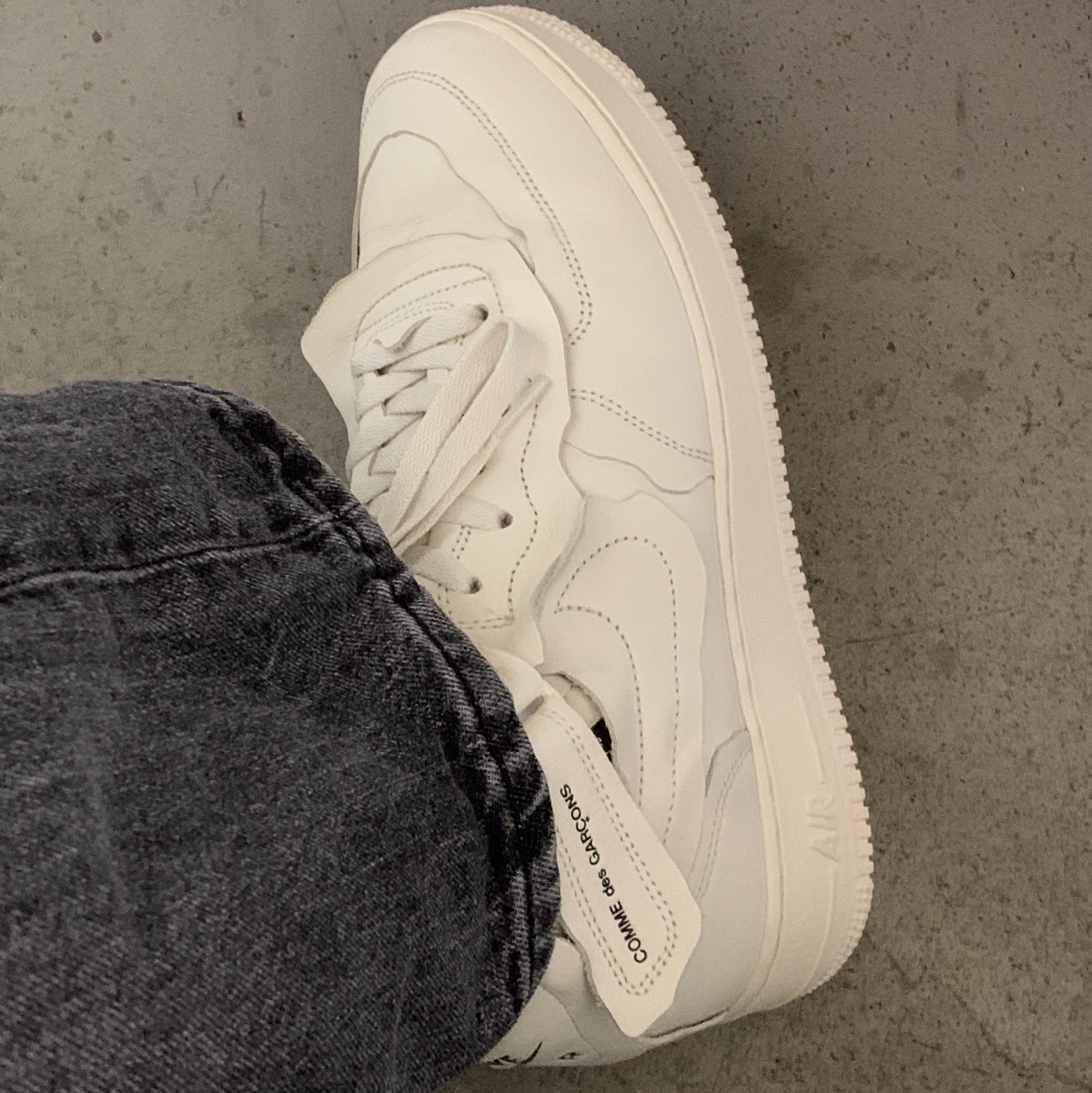 Nike x Comme des Garcons Homme Plus Air Force Mid White 착용 스타일