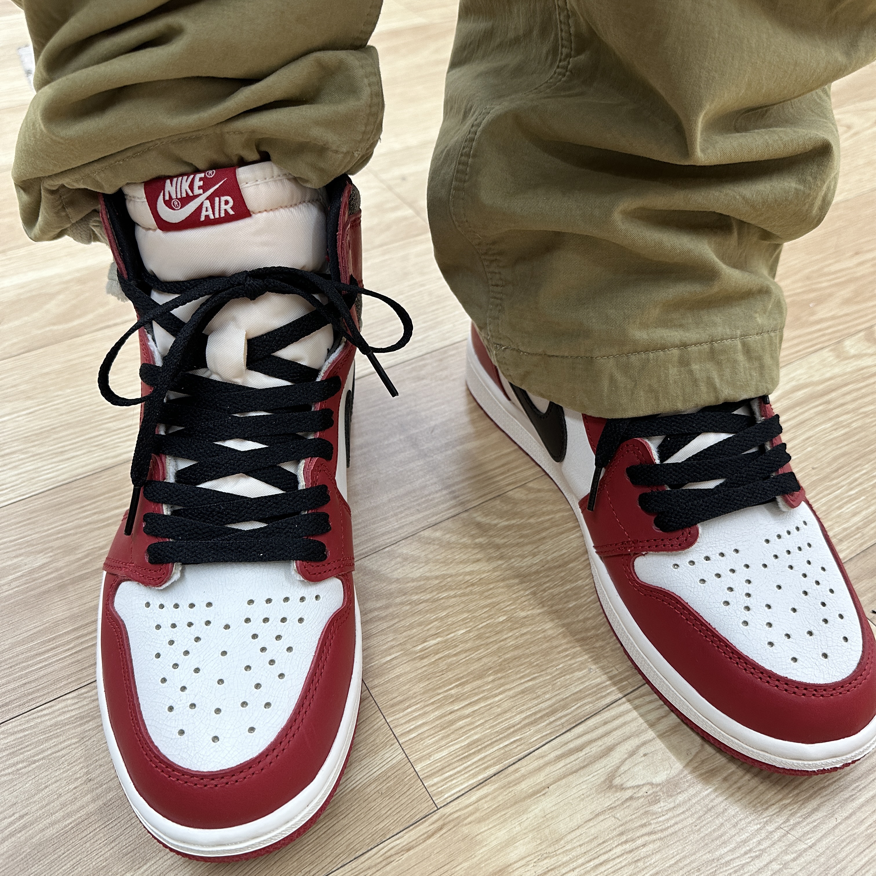 Jordan 1 Retro High OG Chicago 2022 착용 스타일 - 2