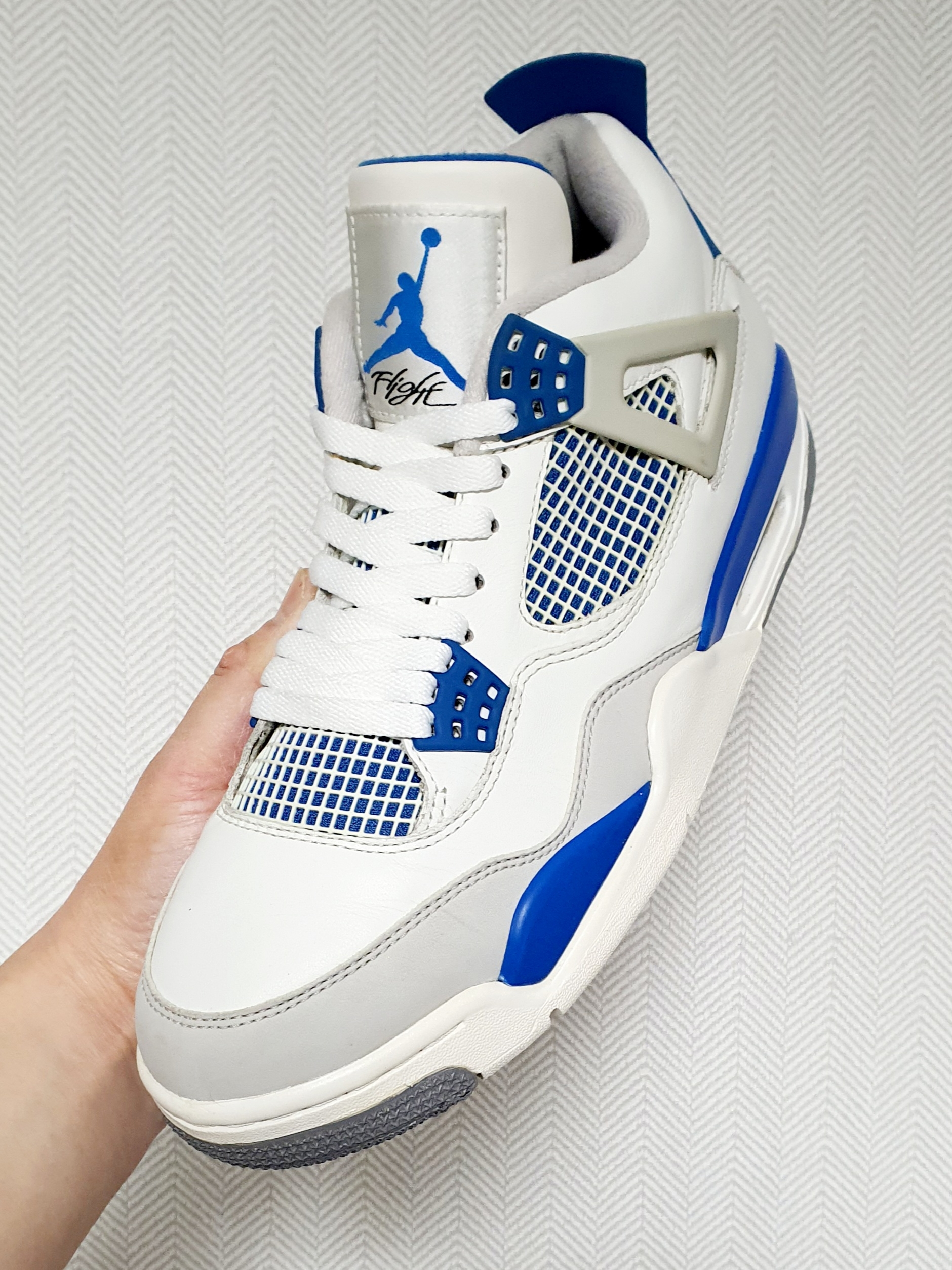 Jordan 4 Retro Military Blue 2012 착용 스타일