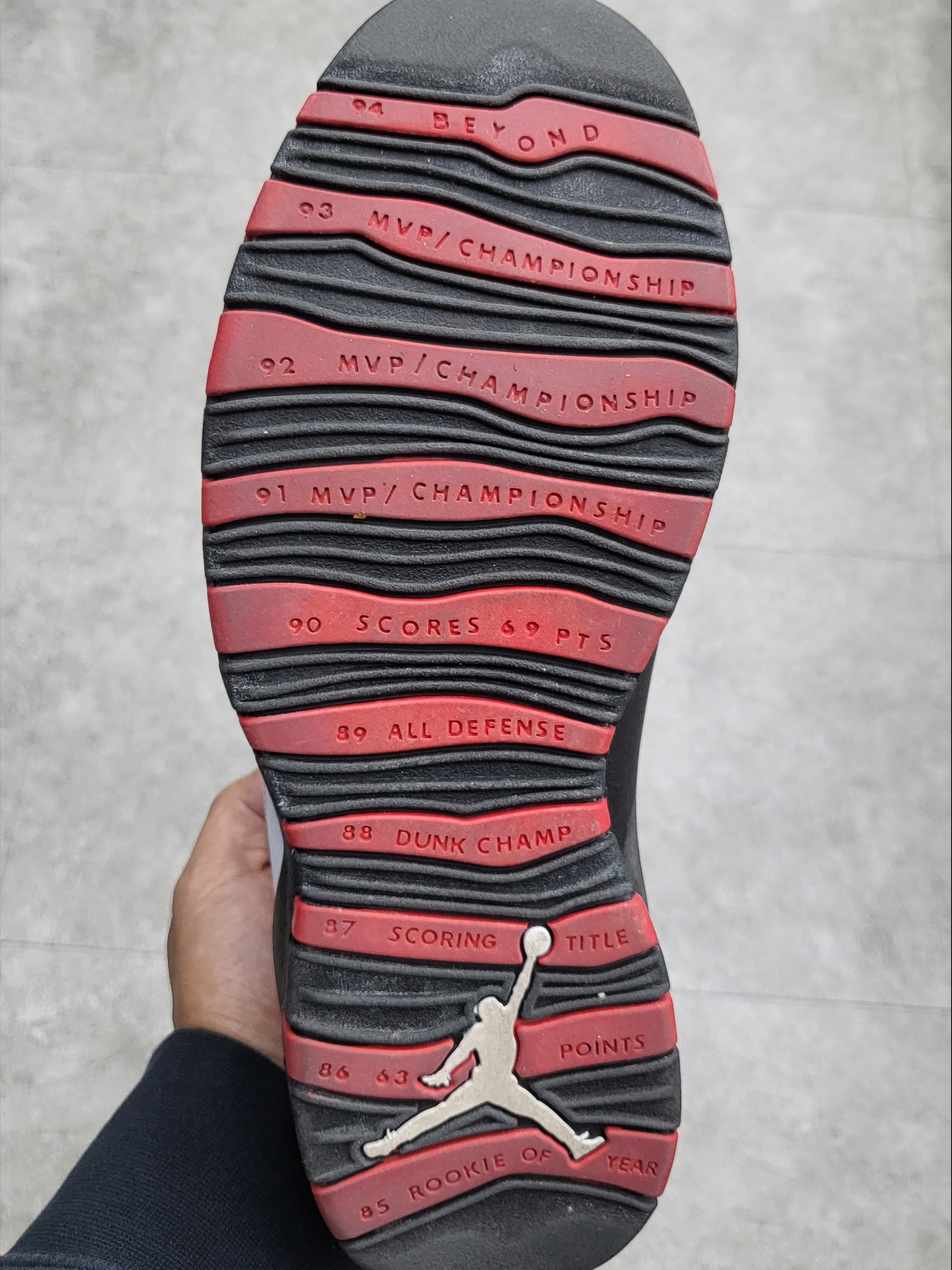 Jordan 10 Retro Double Nickel 착용 스타일 - 2