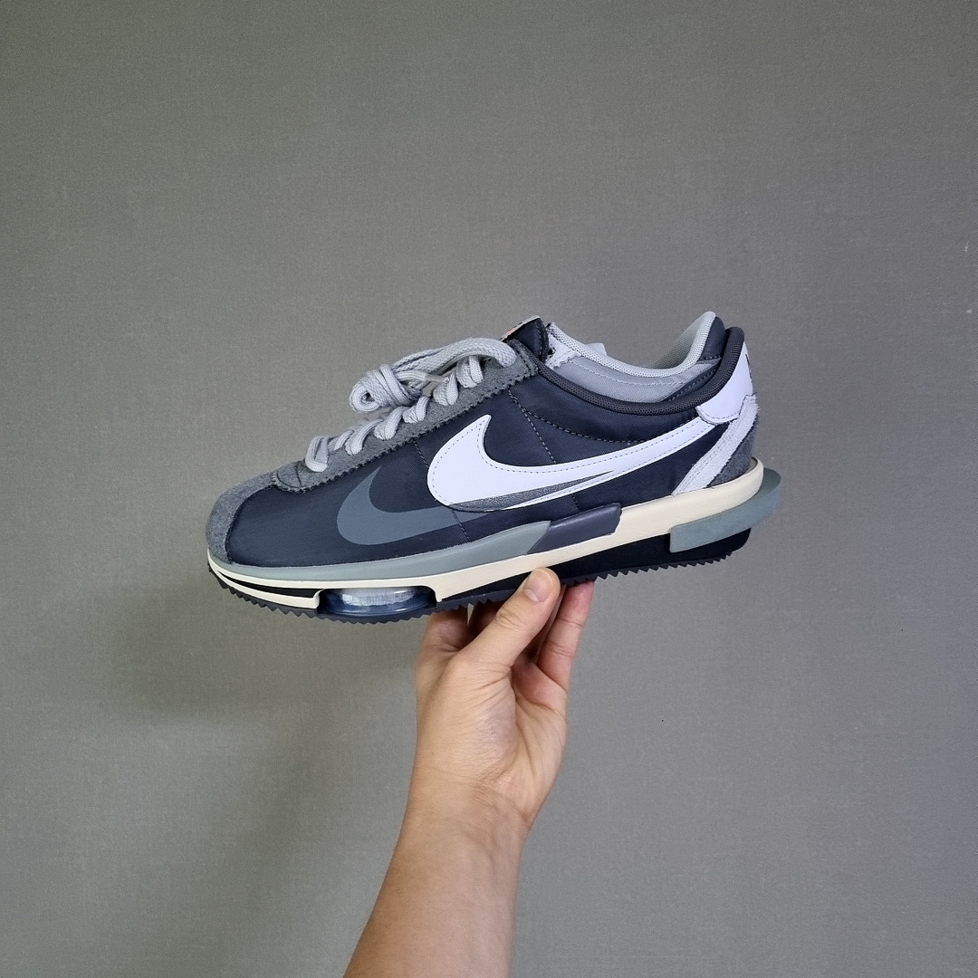 Nike x Sacai Zoom Cortez SP Iron Grey 착용 스타일