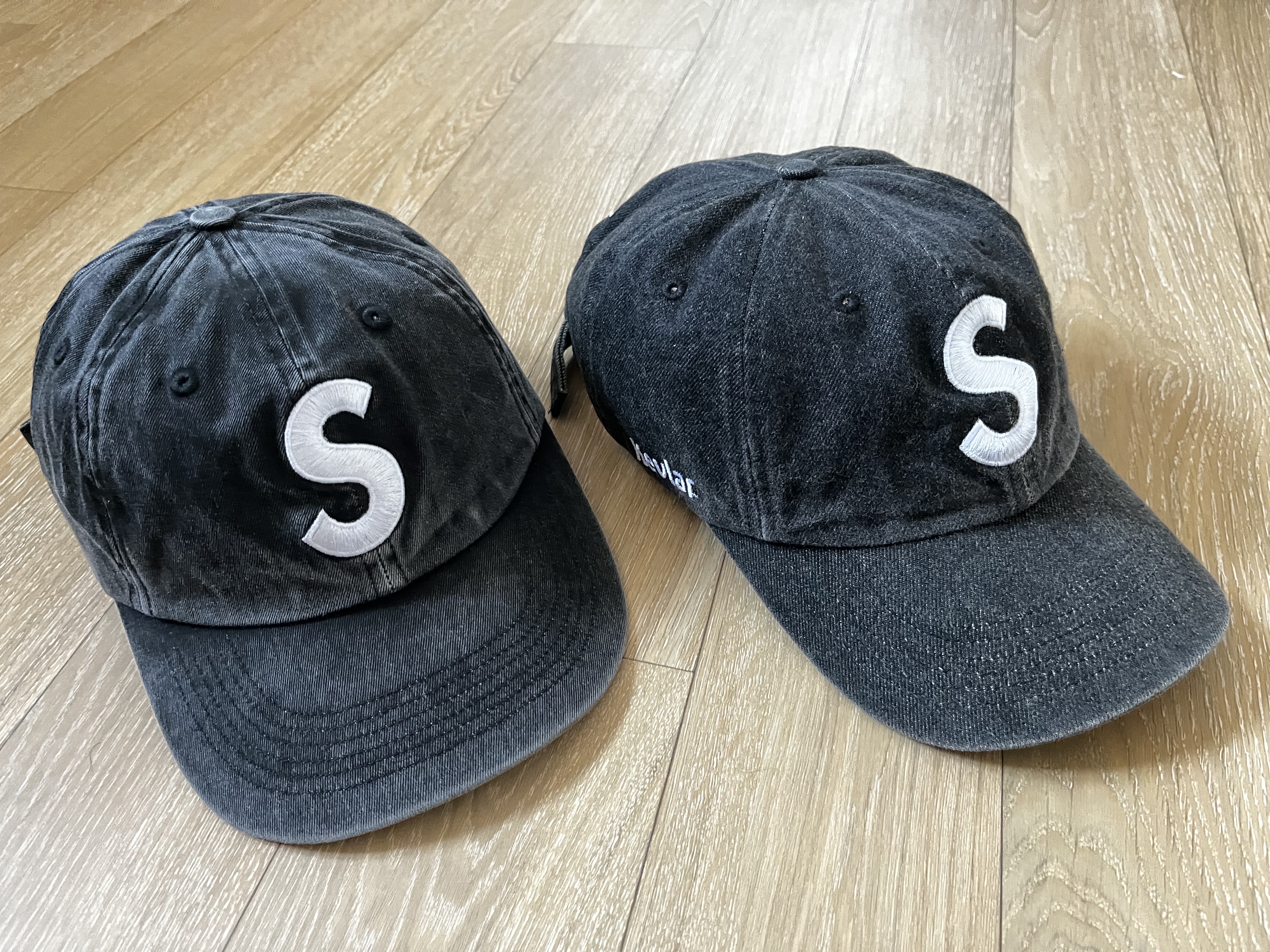 Supreme Pigment Print S Logo 6-Panel Black - 22FW, Supreme Kevlar Denim S Logo 6-Panel Black - 22SS 착용 스타일
