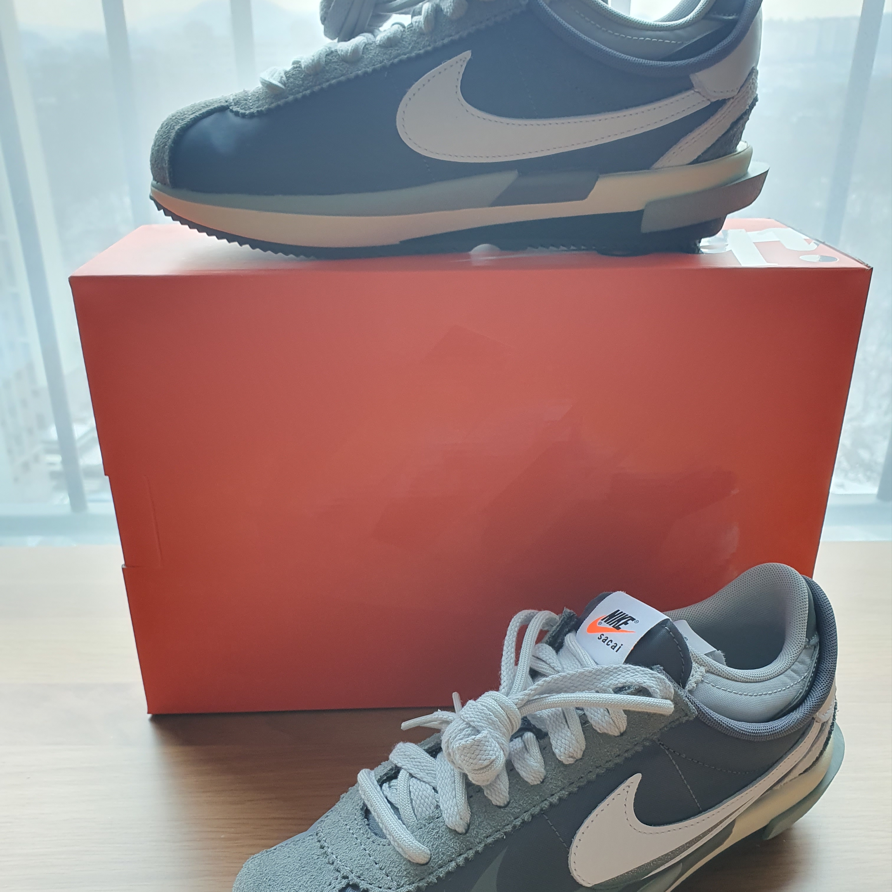 Nike x Sacai Zoom Cortez SP Iron Grey 착용 스타일 - 4