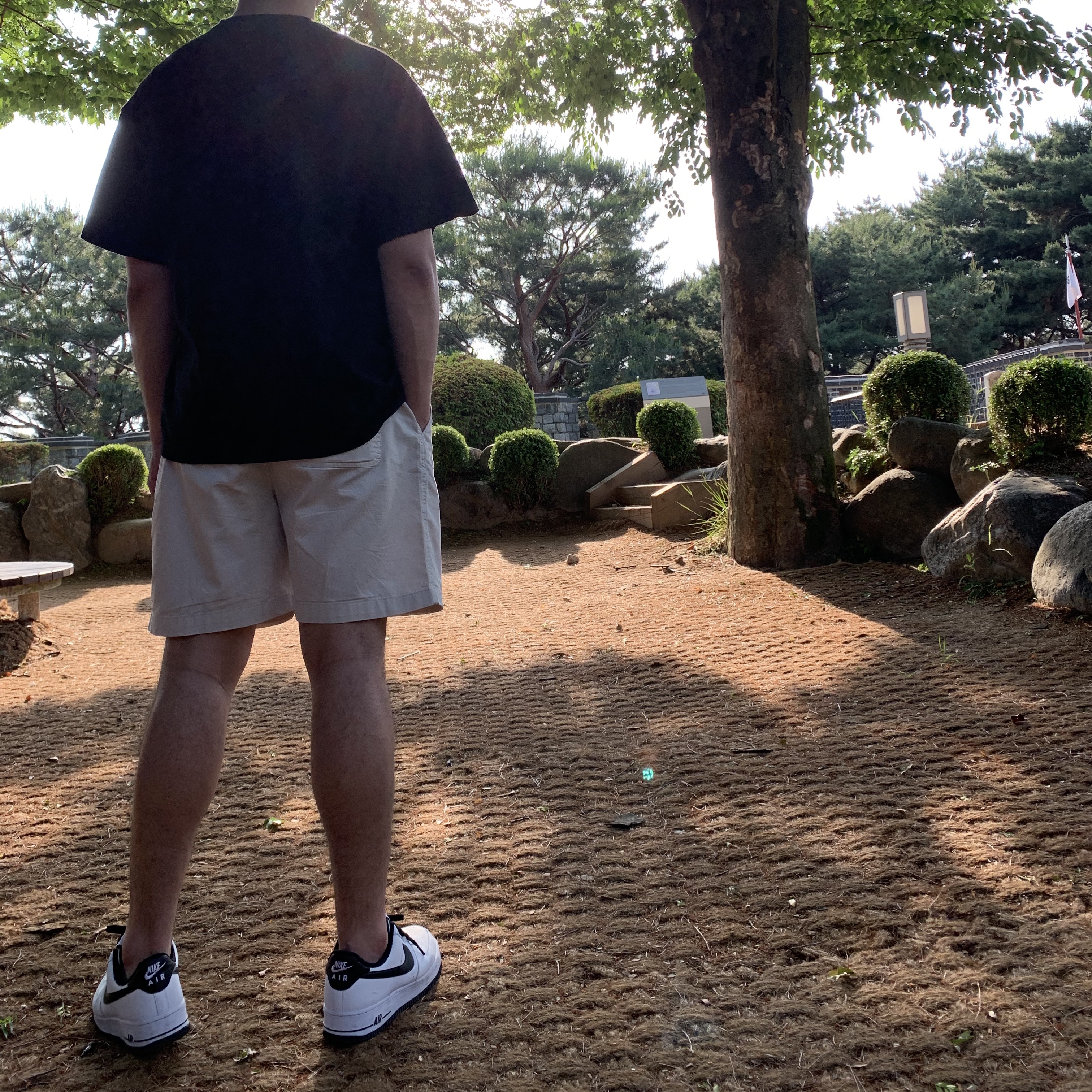 Nike Air Force 1 '07 White Black 착용 스타일 - 2