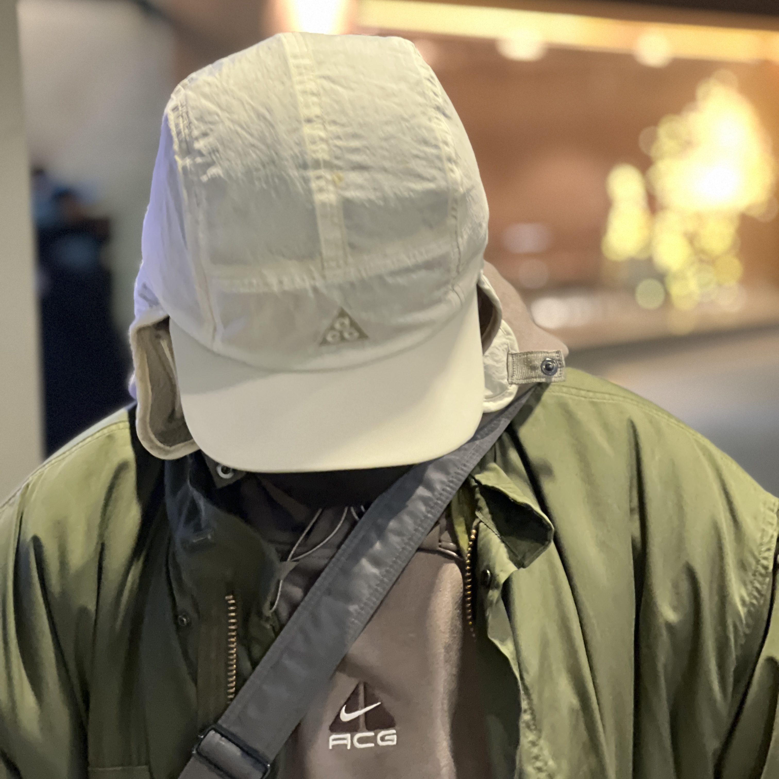 Nike ACG Warm AW84 Cap Light Stone, Nike ACG Therma-Fit Pullover Fleece Hoodie Olive Grey - Asia 착용 스타일 - 1