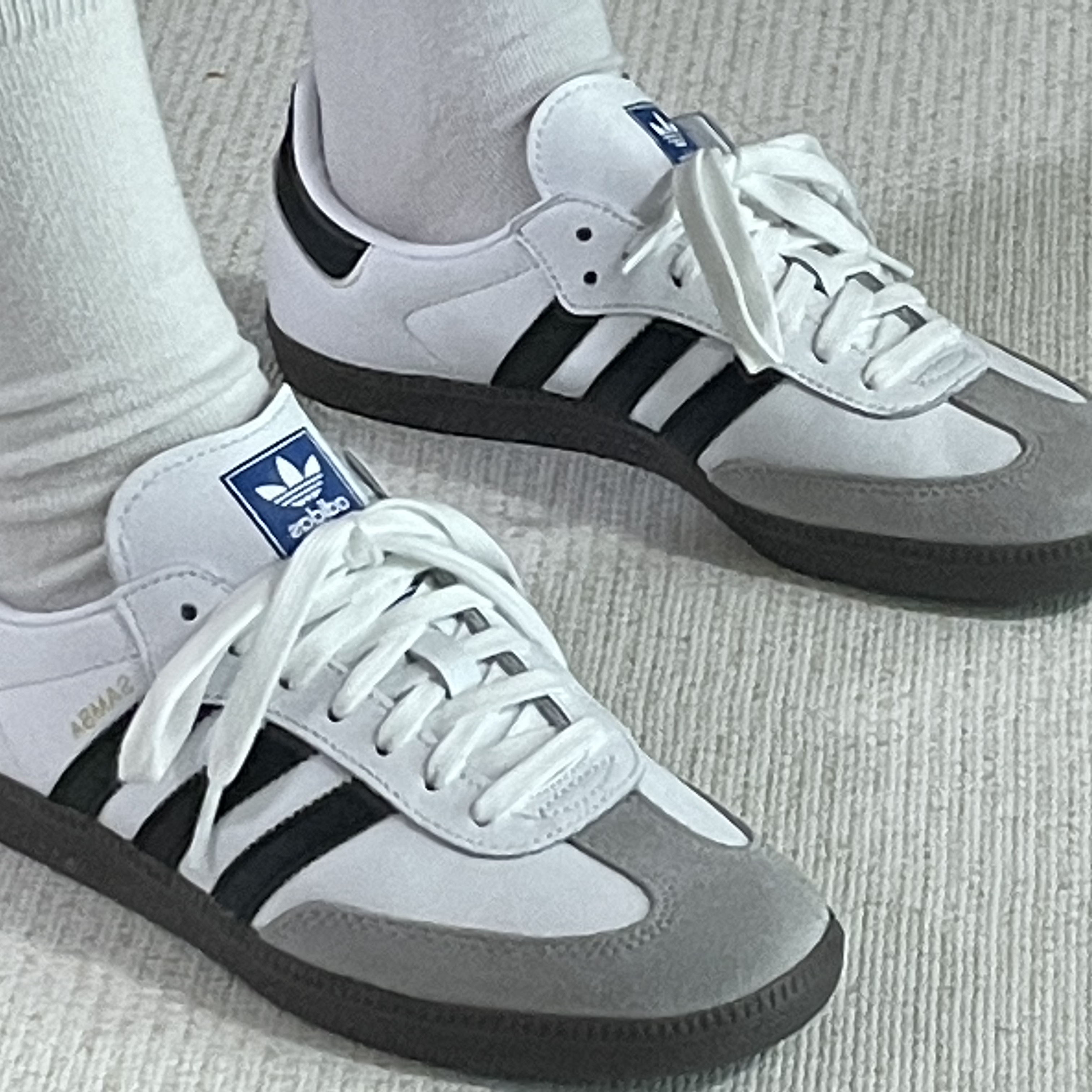 Adidas Samba OG Cloud White 착용 스타일
