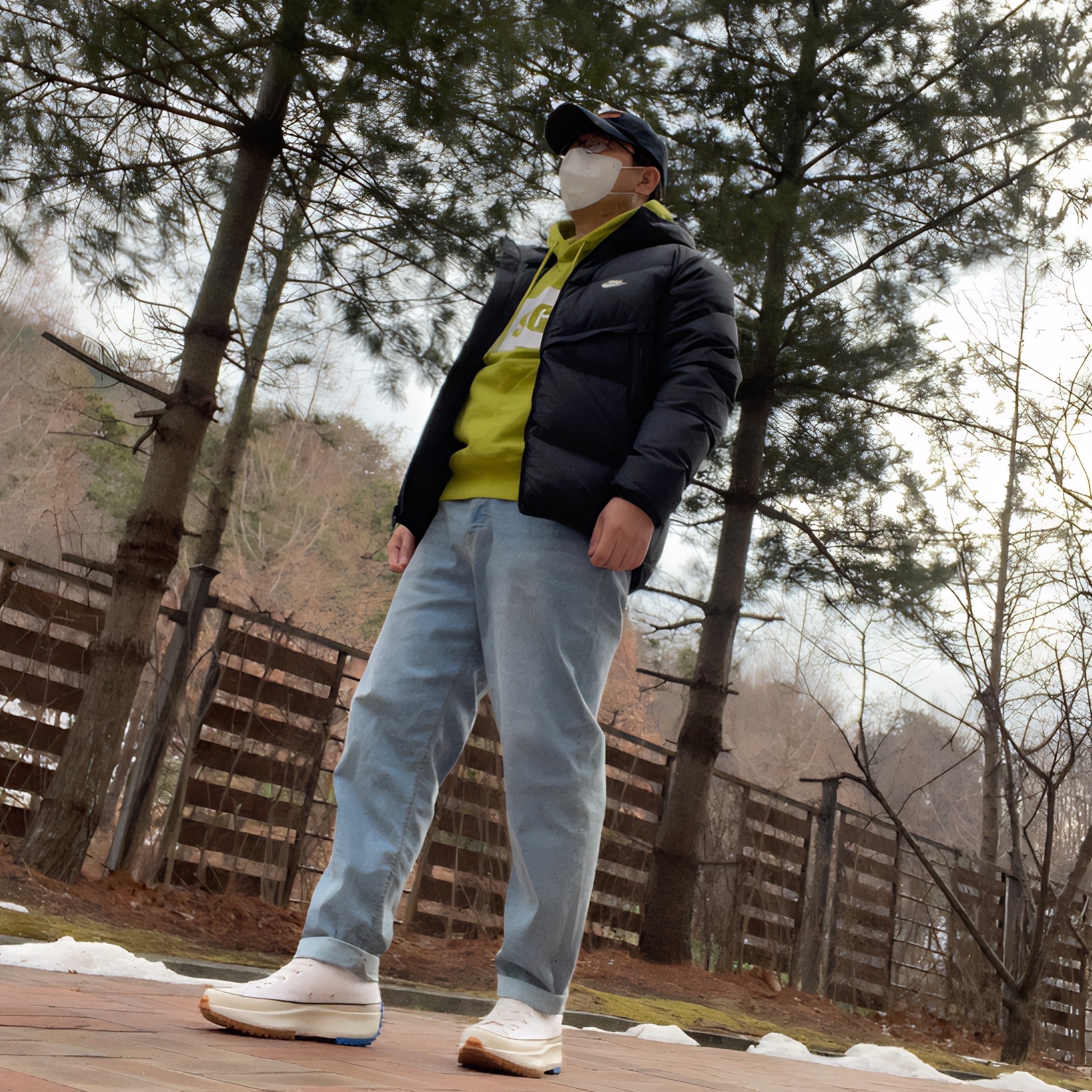 Converse x JW Anderson Run Star Hike Hi White 착용 스타일 - 1