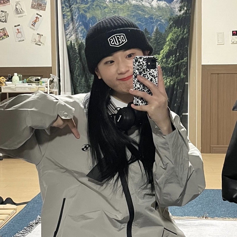 Sansan Gear Coach Jacket Black - 22SS 착용 스타일 - 1