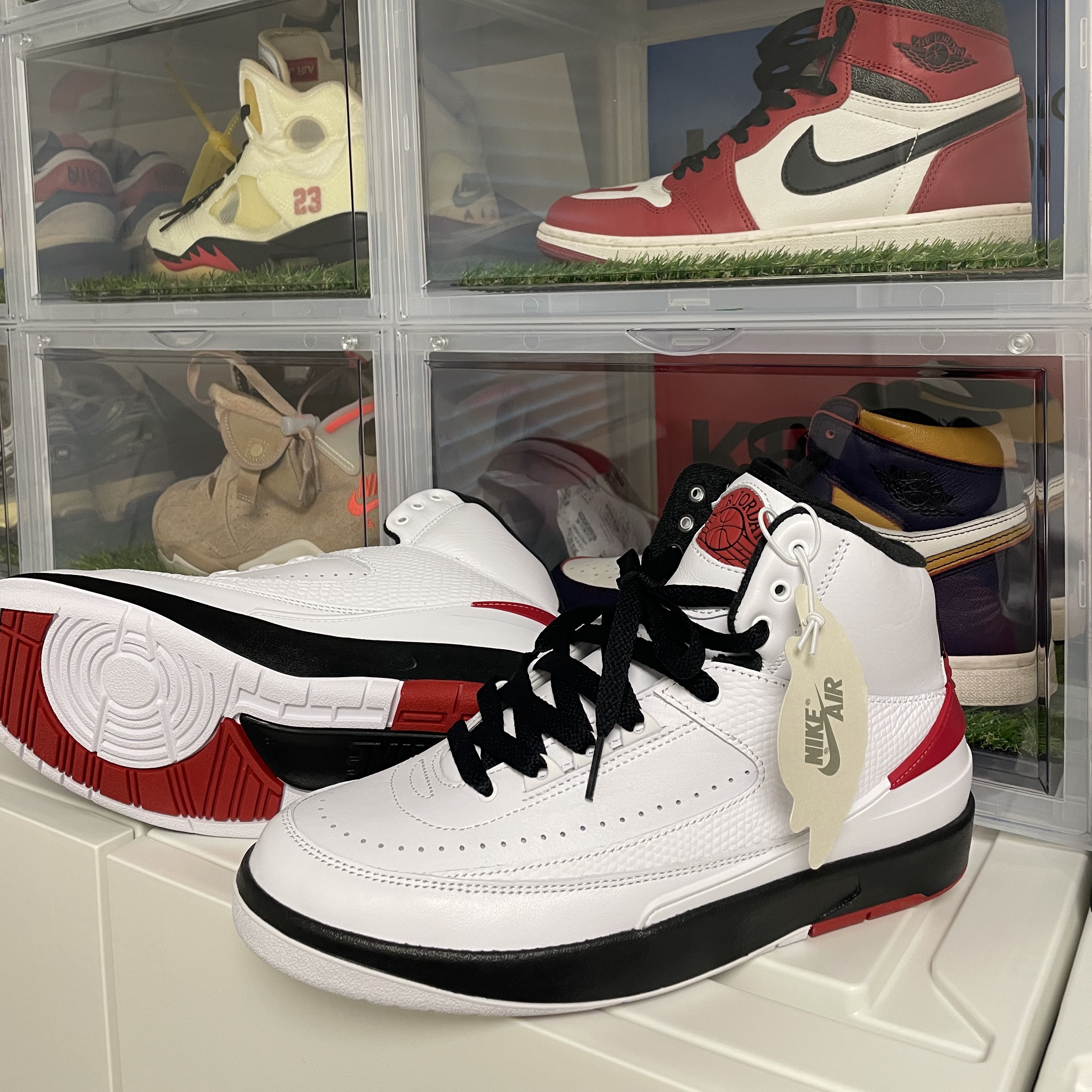 Jordan 2 Retro OG Chicago 착용 스타일 - 1