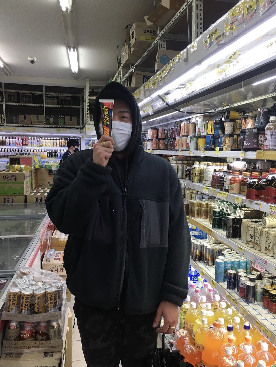 Nike ACG Microfleece Jacket Black - US/EU, Nike ACG Therma-Fit Fleece Full Zip Hooded Hoodie Black - US/EU 착용 스타일