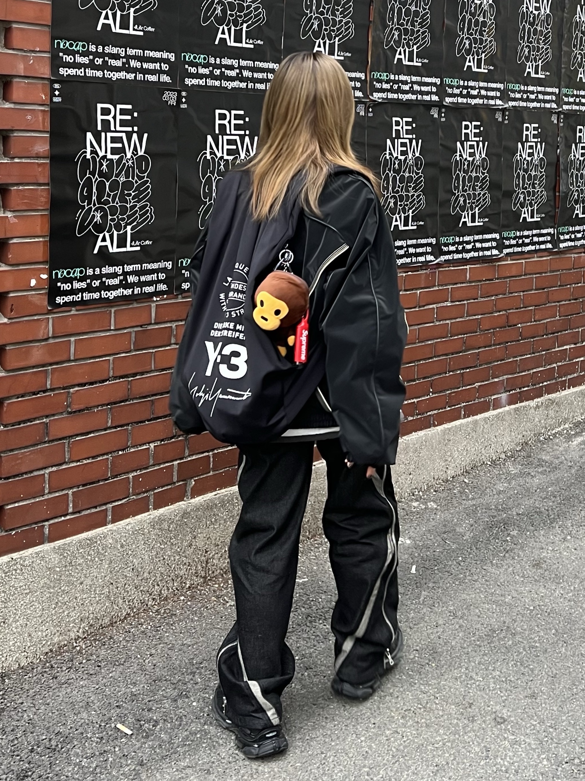 Balenciaga Runner Sneakers Monocolor Black, Ader Error Bant Jumper Noir 착용 스타일 - 2