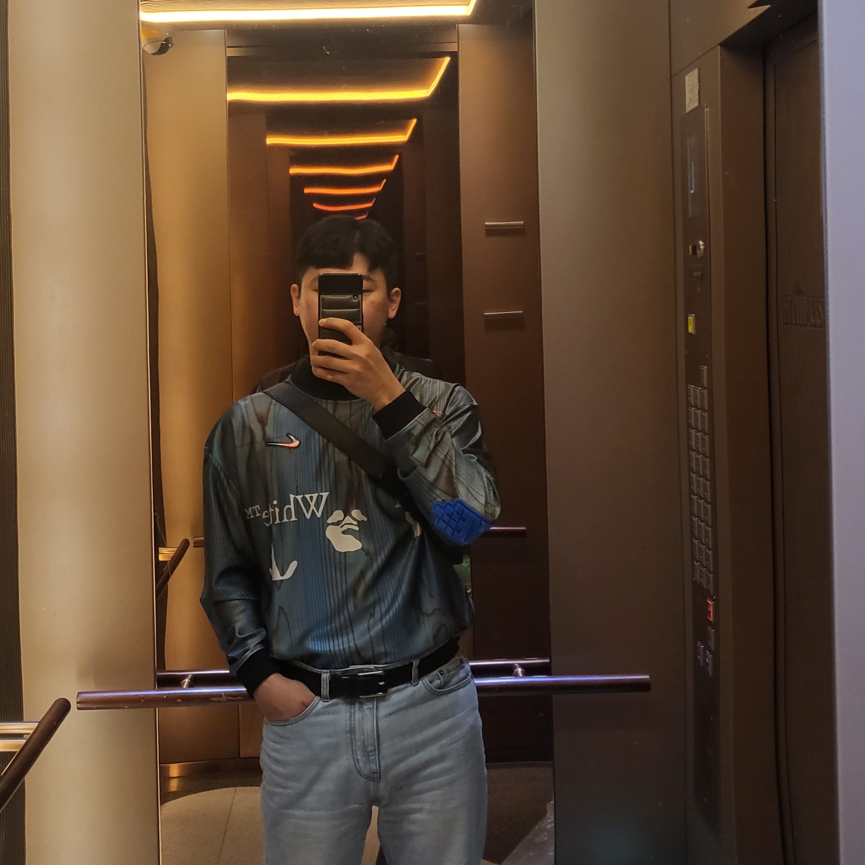 Nike x Off-White NRG Jersey Imperial Blue - Asia 착용 스타일