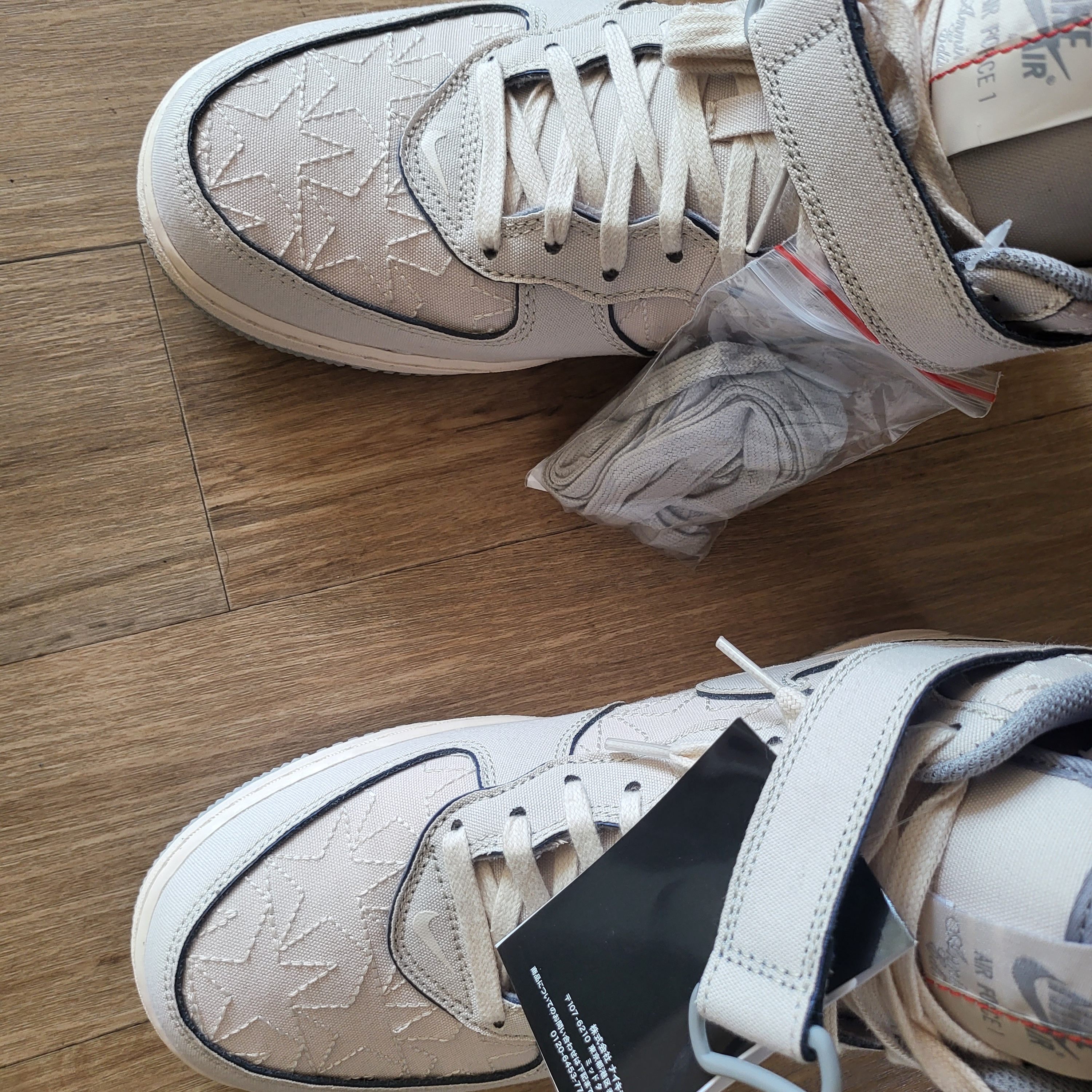 Nike Air Force 1 Mid '07 Pearl White 착용 스타일