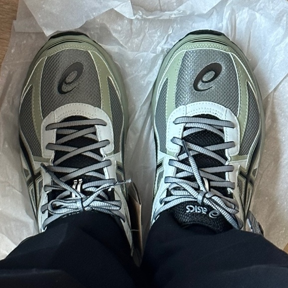 Asics Jog 100 S Sheet Rock - 2E Wide 착용 스타일