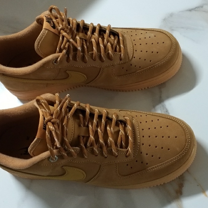 Nike Air Force 1 '07 WB Flax 착용 스타일