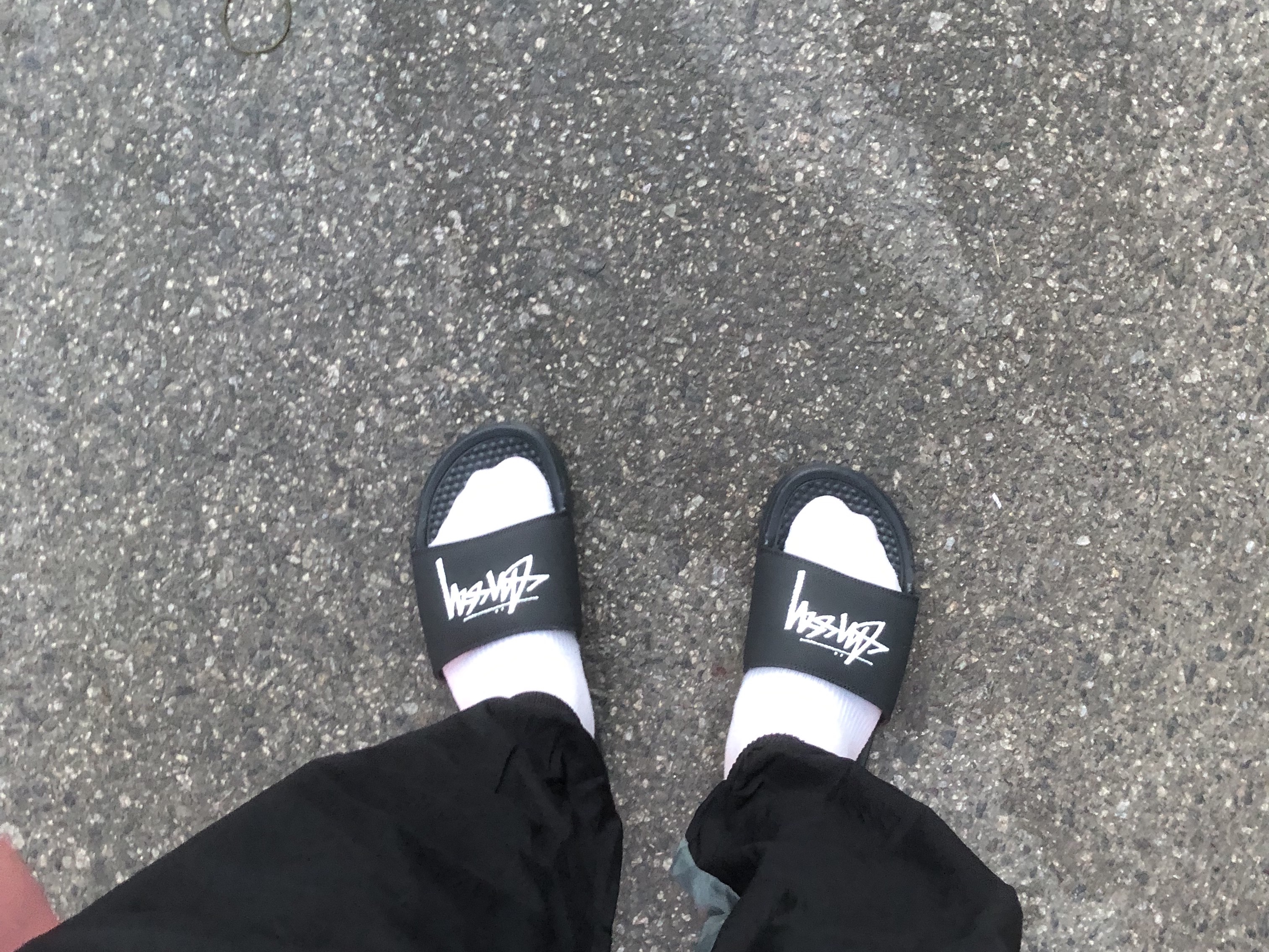 Nike x Stussy Benassi Slide Off Noir 착용 스타일