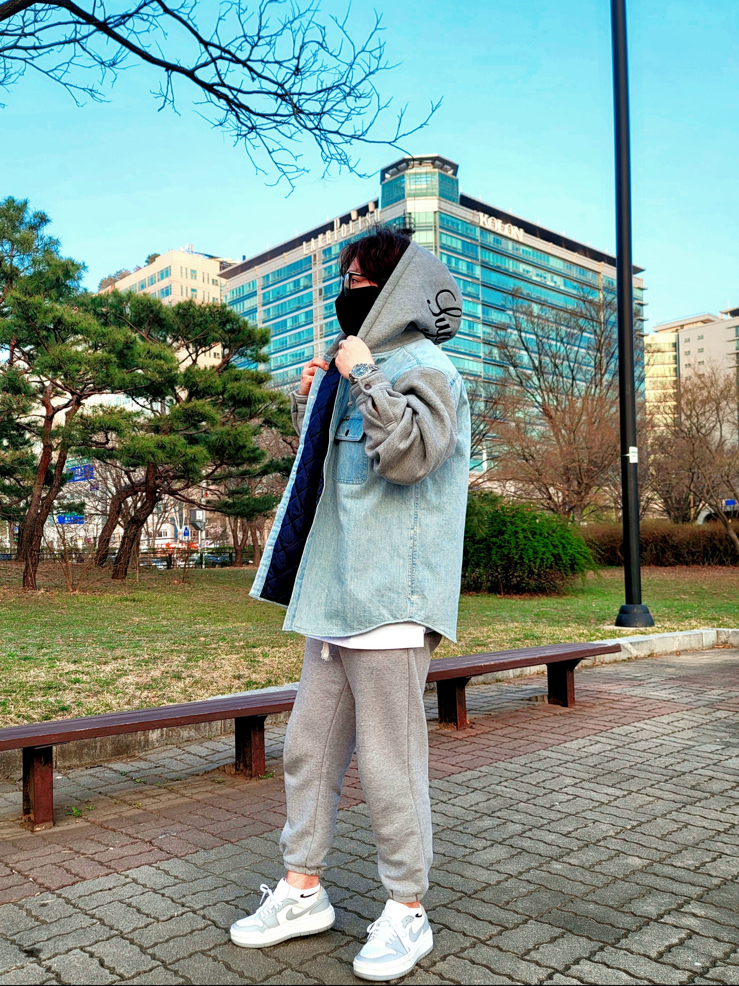 Supreme Fleece Hooded Denim Shirt Blue - 22FW, (W) Jordan 1 Elevate Low White and Wolf Grey 착용 스타일
