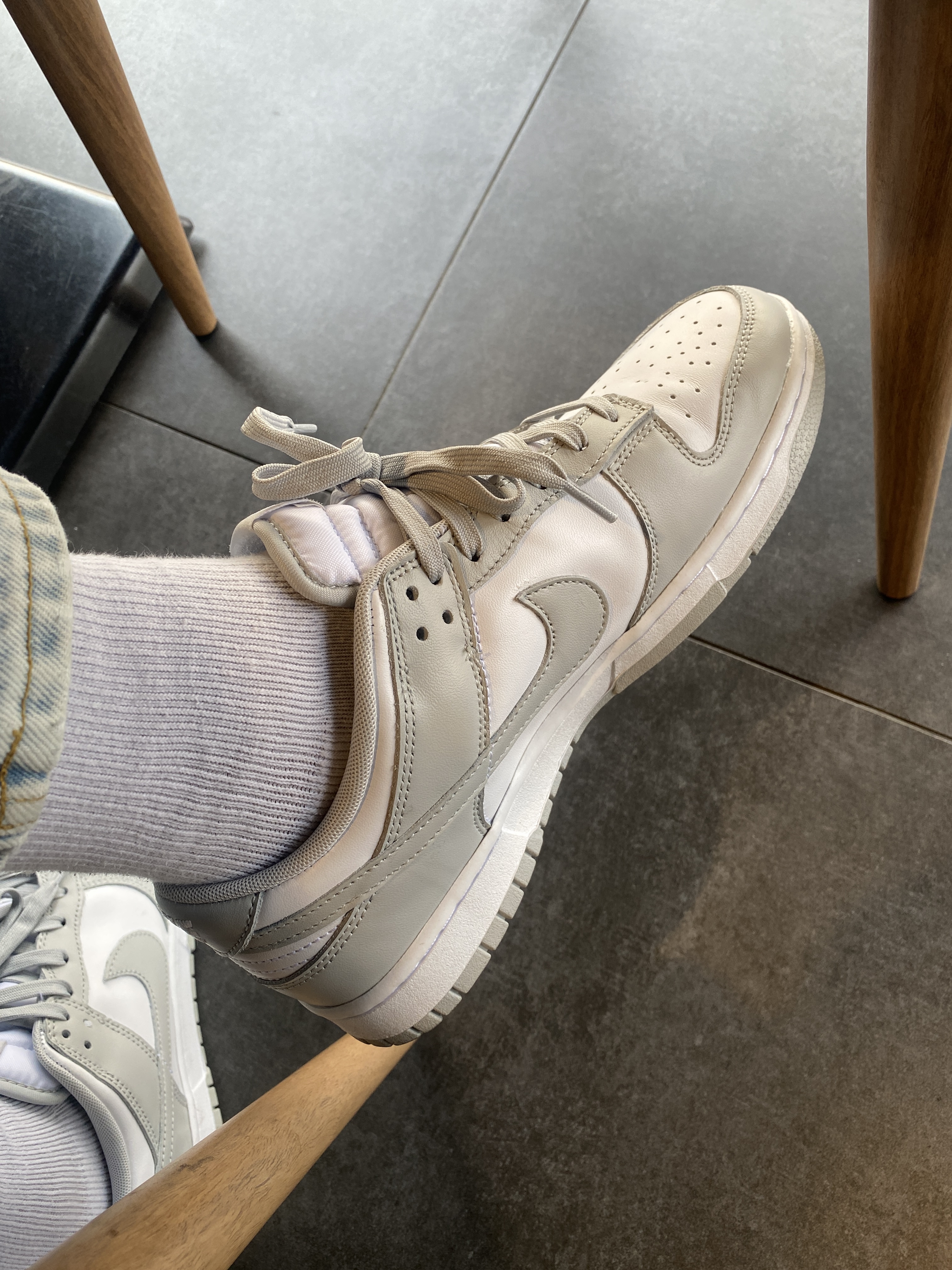 Nike Dunk Low Retro Grey Fog 착용 스타일