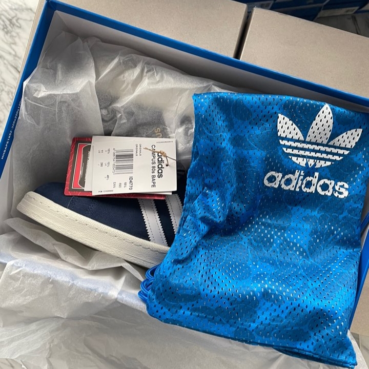 Adidas x BAPE Campus 80s Collegiate Navy 착용 스타일