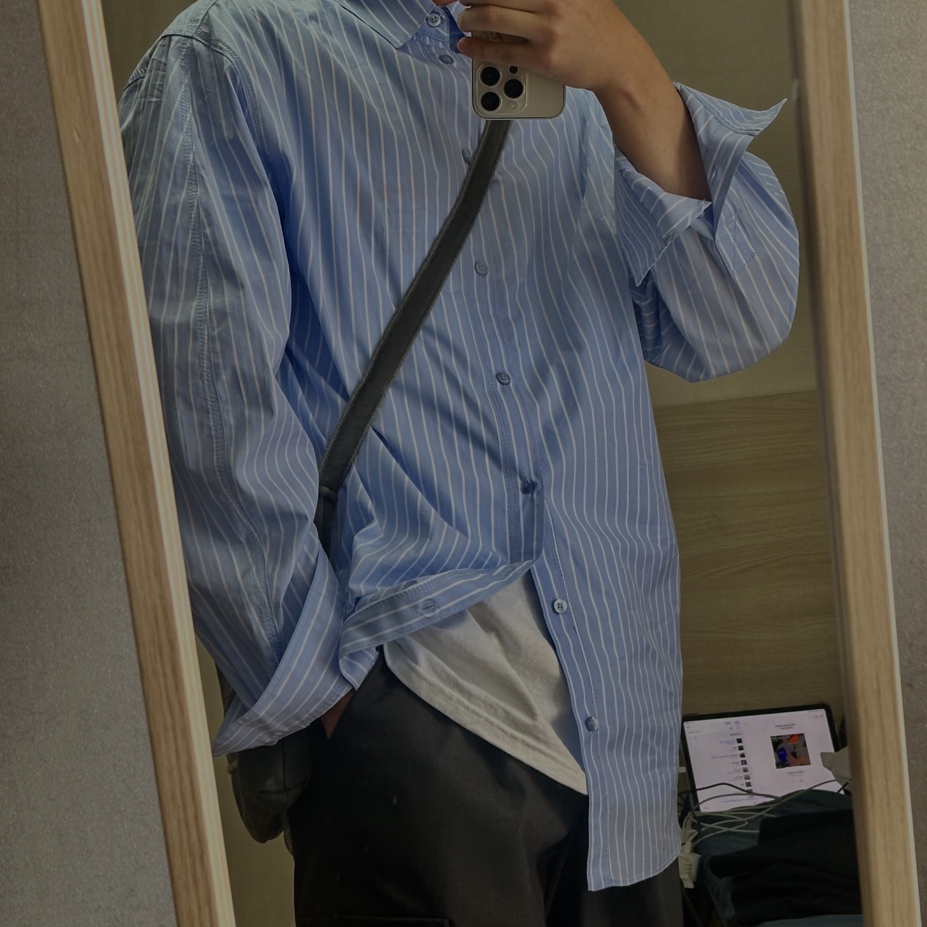 Zara x Ader Error Striped Poplin Shirt Stripe, Stussy Built Tough T-Shirt White 착용 스타일