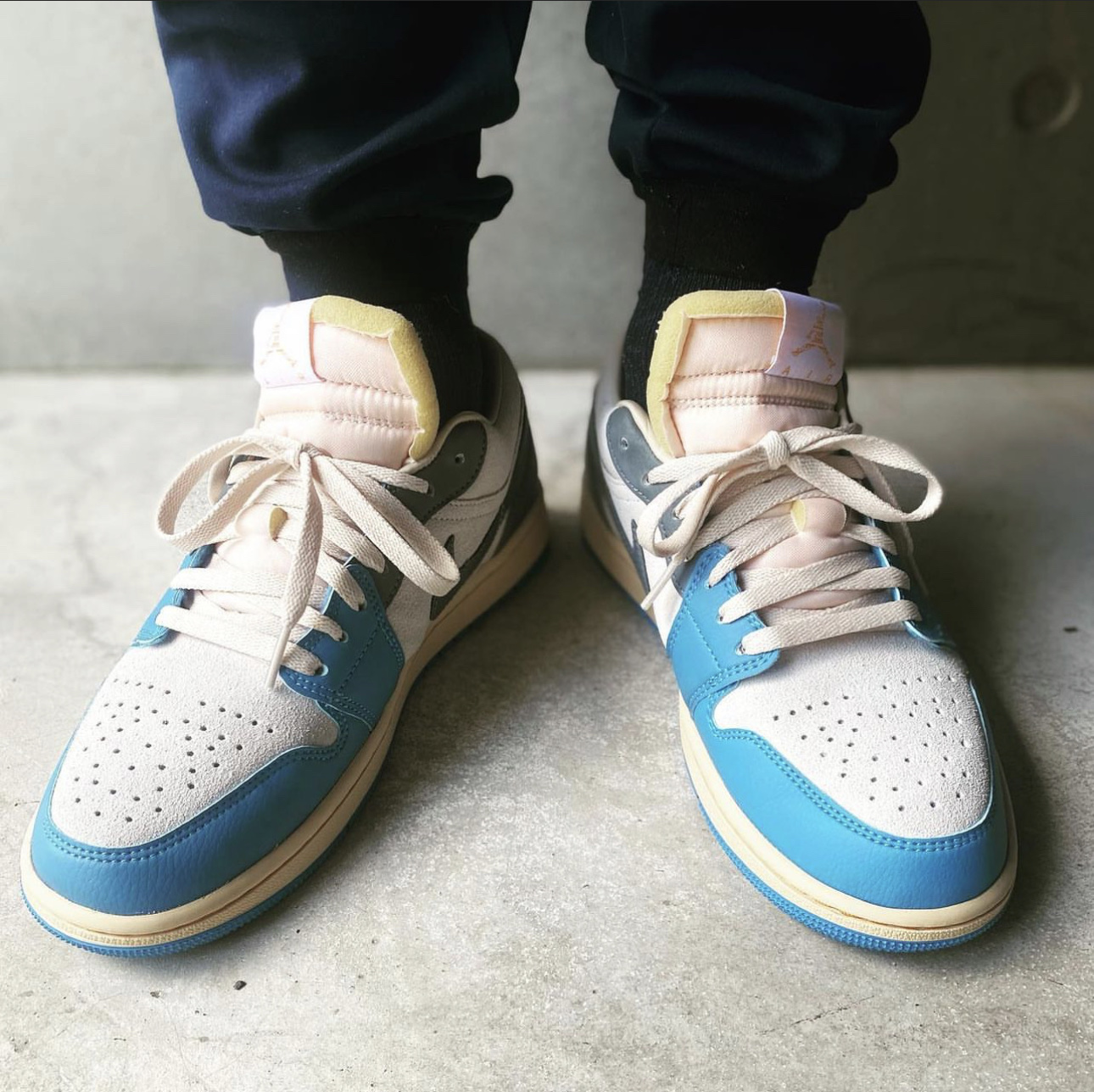 Jordan 1 Low SE Tokyo 96 착용 스타일 - 1