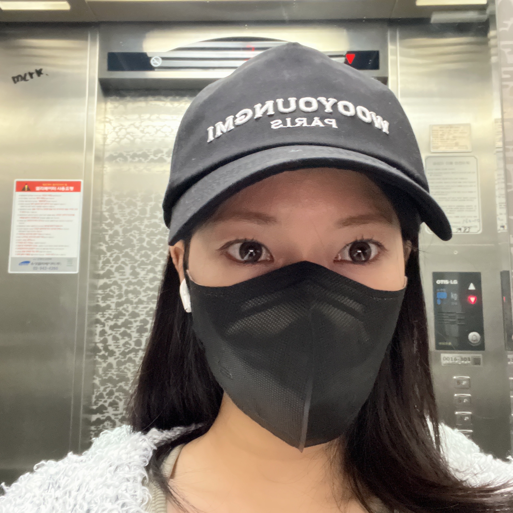 Wooyoungmi Embroidered Ball Cap Black - 23SS 착용 스타일