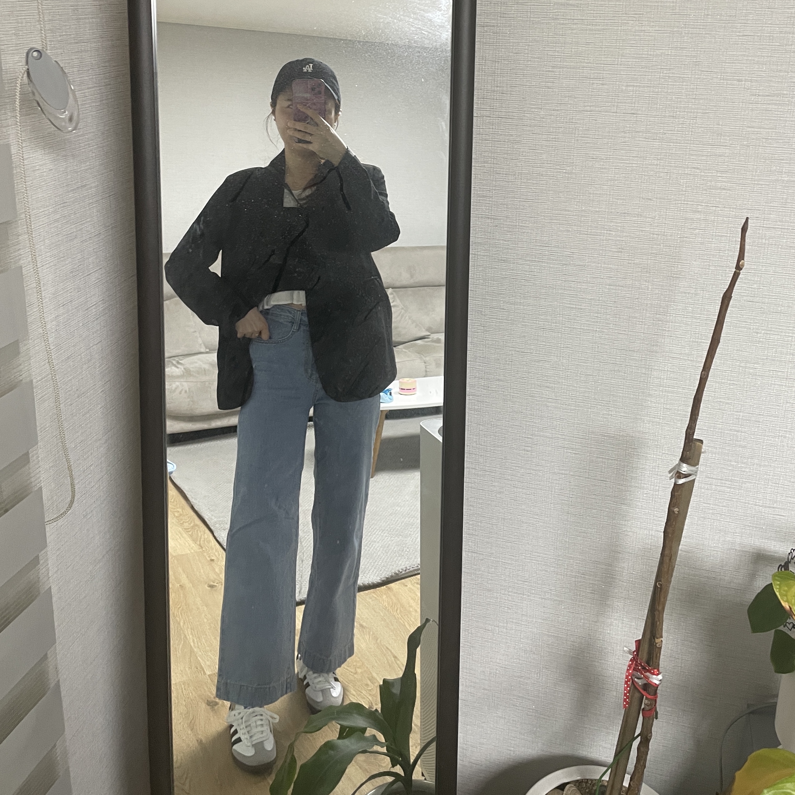 Adidas Samba OG Cloud White 착용 스타일 - 1