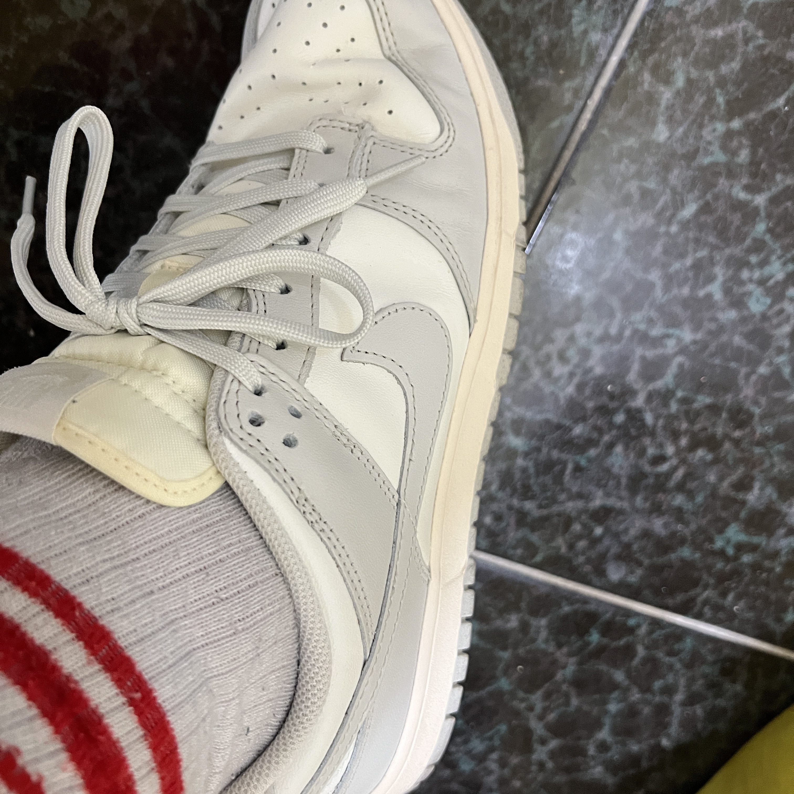 (W) Nike Dunk Low Light Bone 착용 스타일