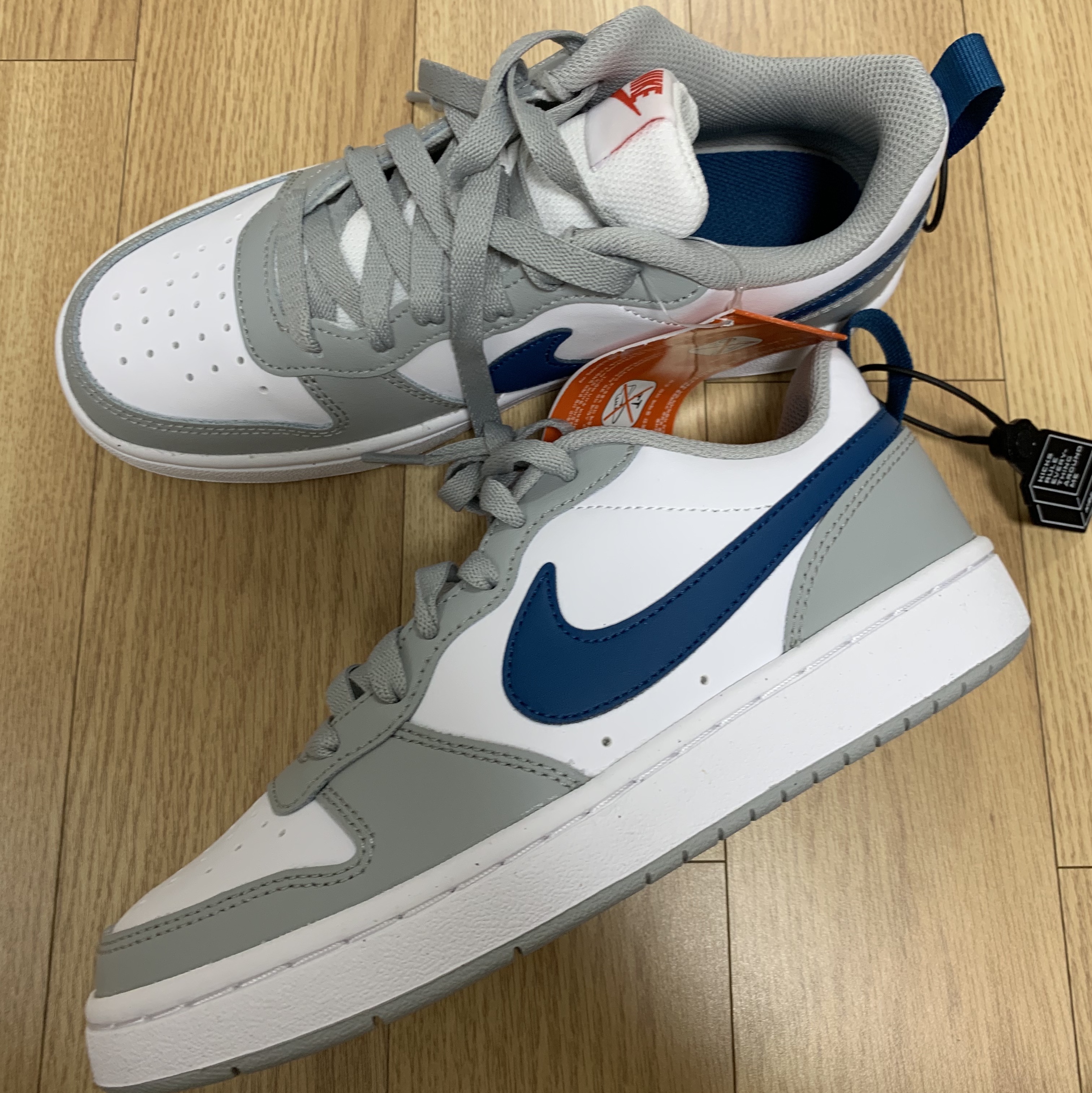 (GS) Nike Court Borough Low 2 Light Smoke Grey 착용 스타일
