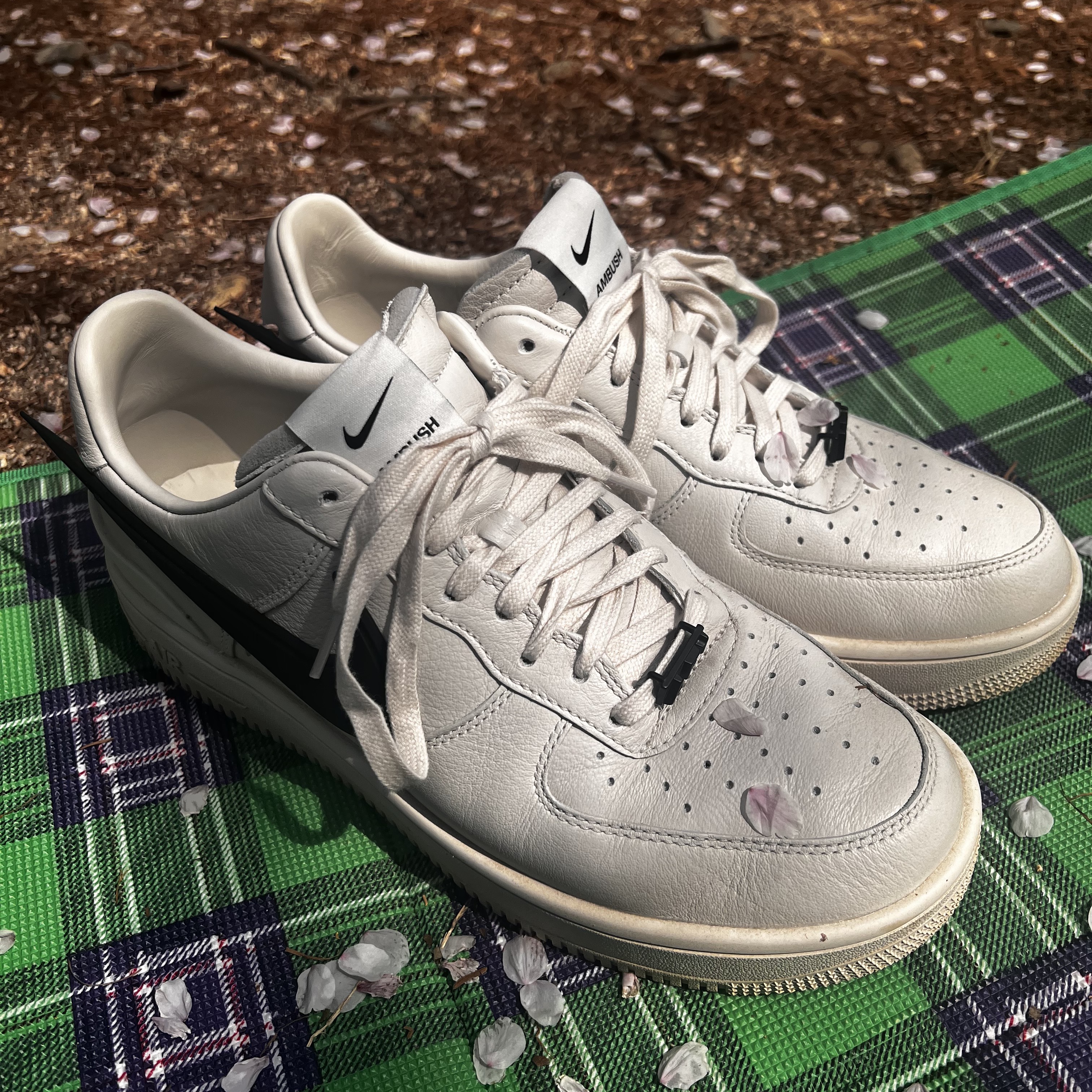 Nike x Ambush Air Force 1 Low SP Phantom 착용 스타일