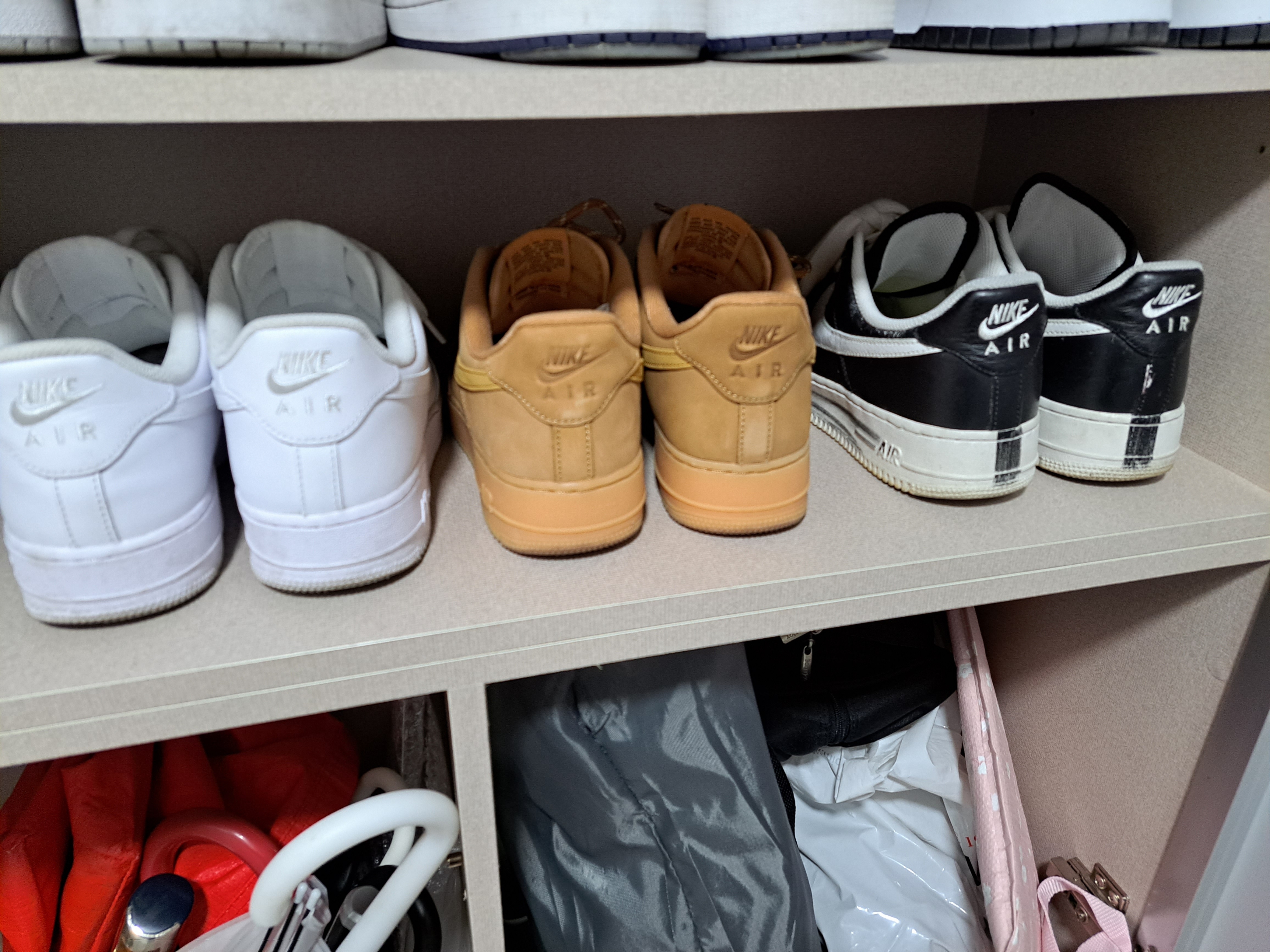 Nike x Peaceminusone Air Force 1 Low Para-Noise, Nike Air Force 1 '07 WB Flax 착용 스타일