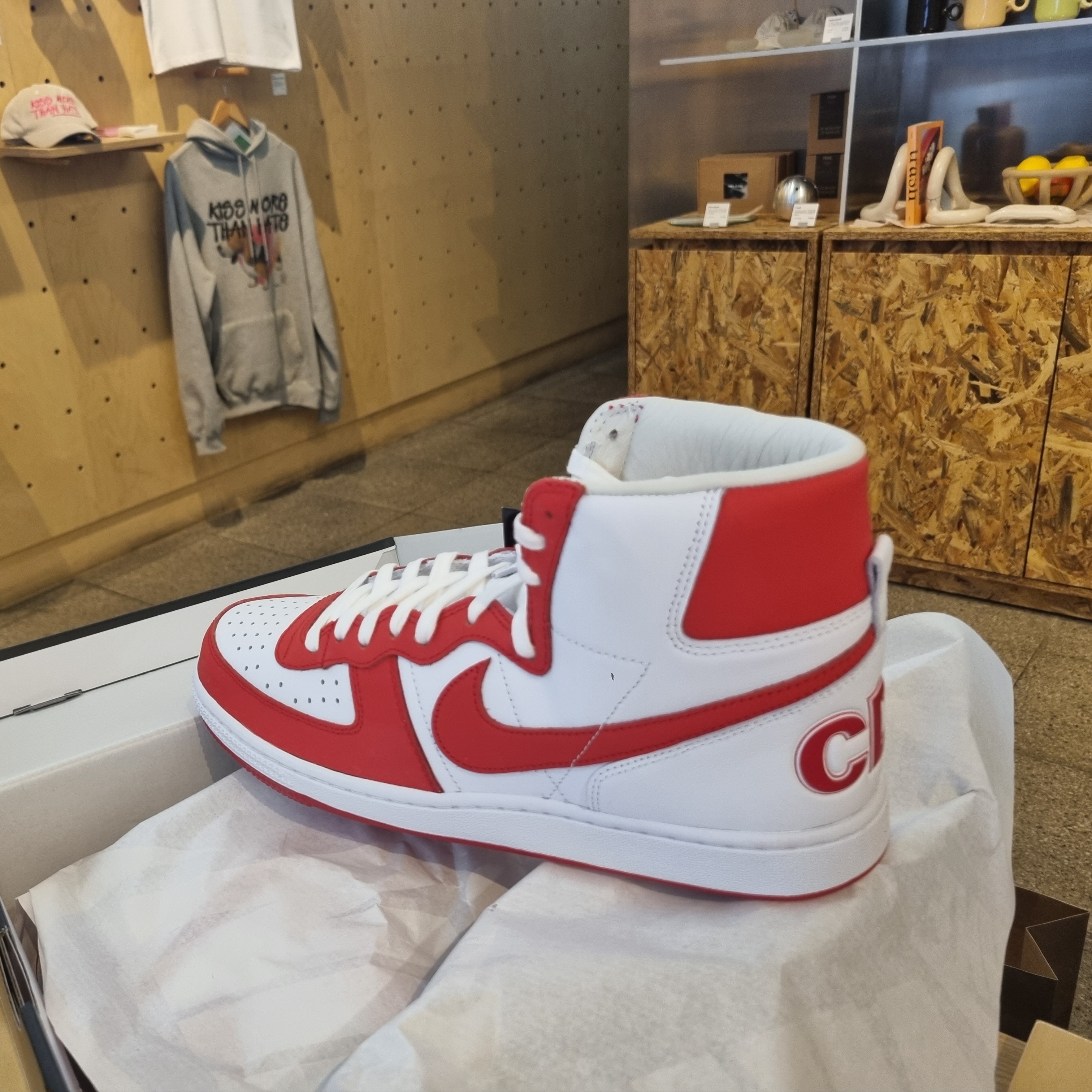 Nike x Comme des Garcons Homme Plus Terminator High Red 착용 스타일 - 2