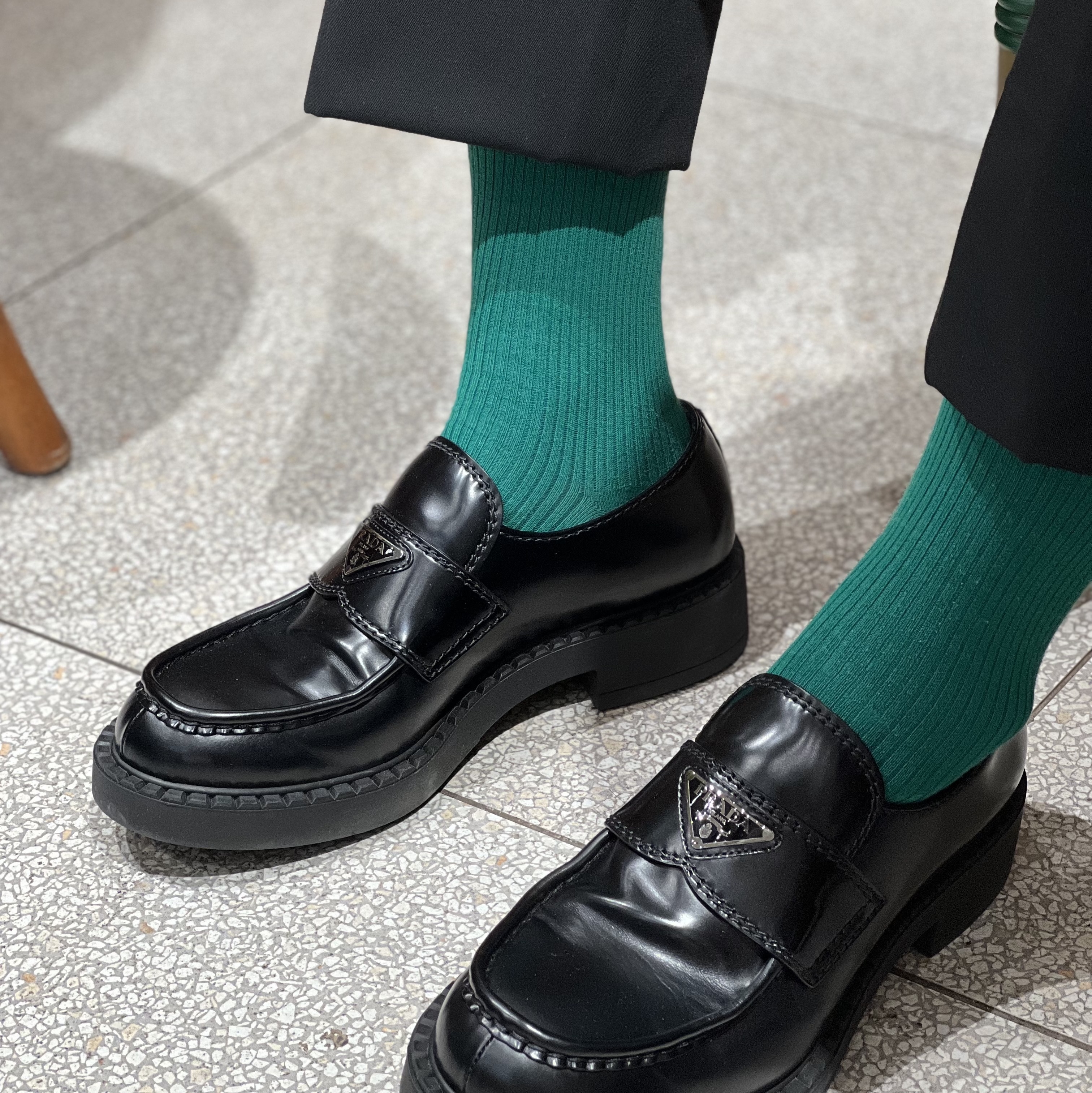 Prada Chocolate Brushed Leather Loafers Black 착용 스타일
