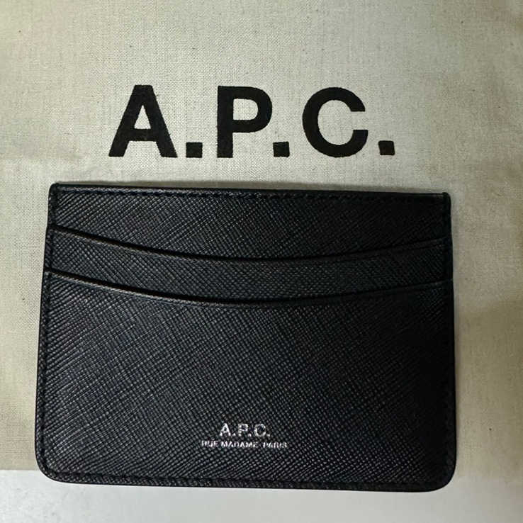A.P.C. Andre Card Holder Black 착용 스타일