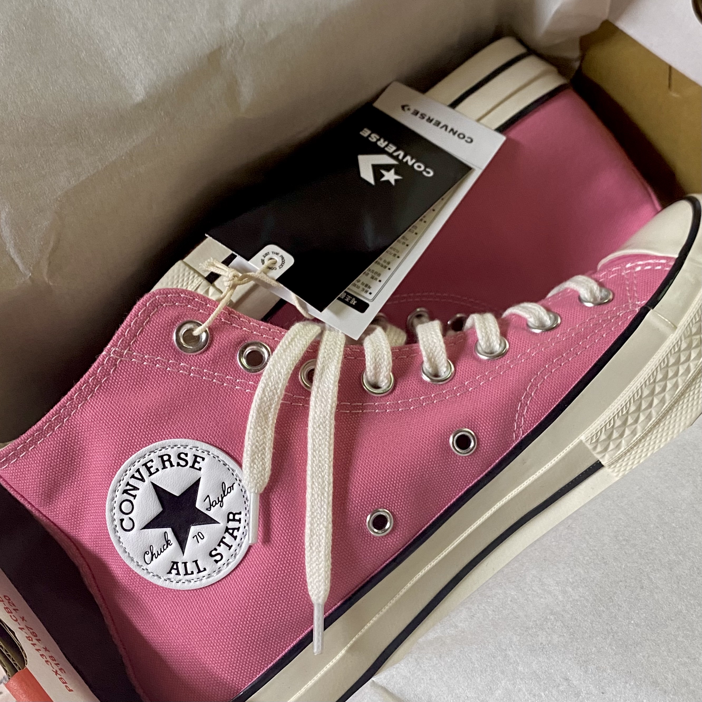 Converse Chuck 70 High Vintage Canvas Pink 착용 스타일