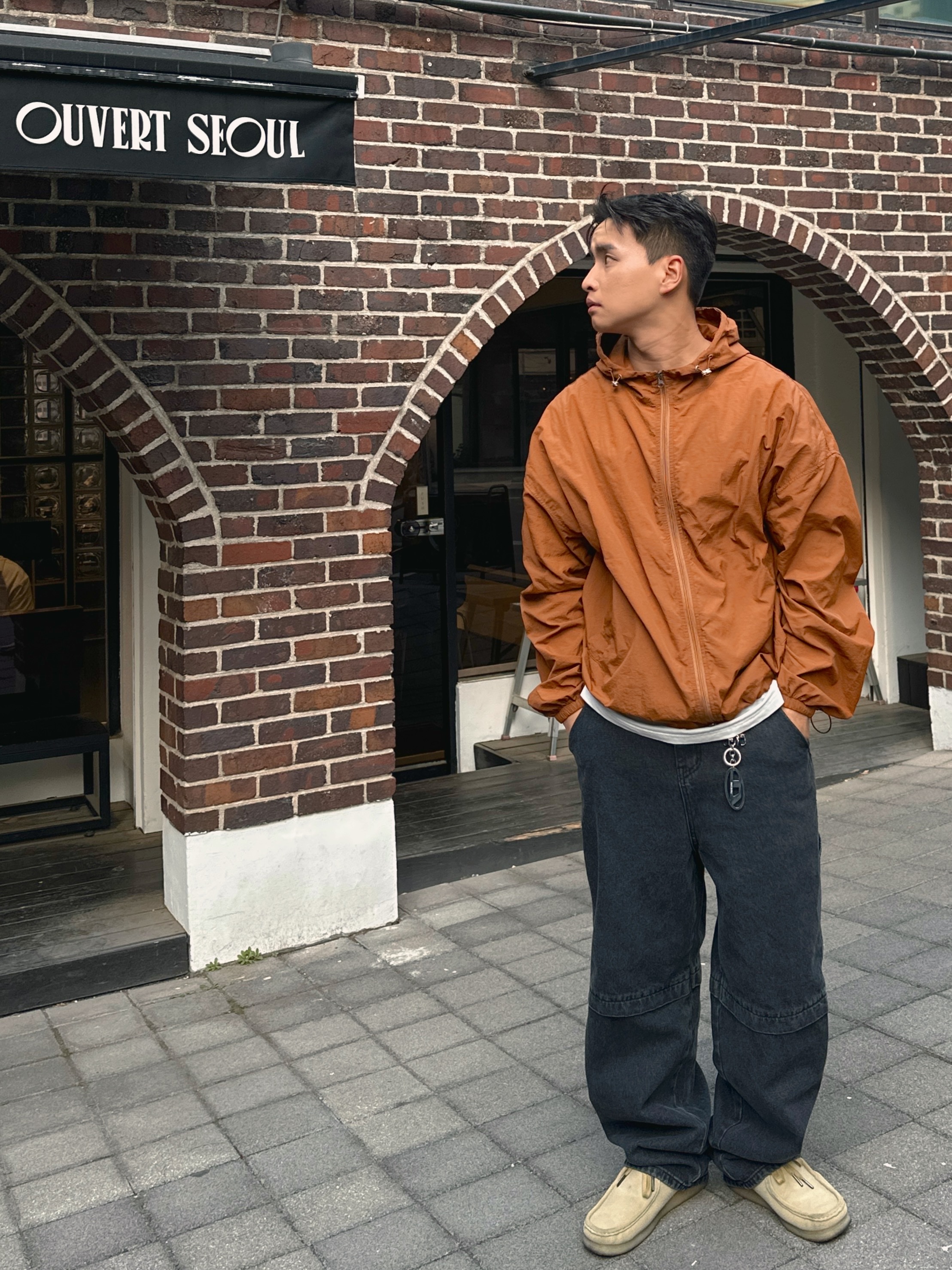 Clarks Wallabee Maple Suede 착용 스타일