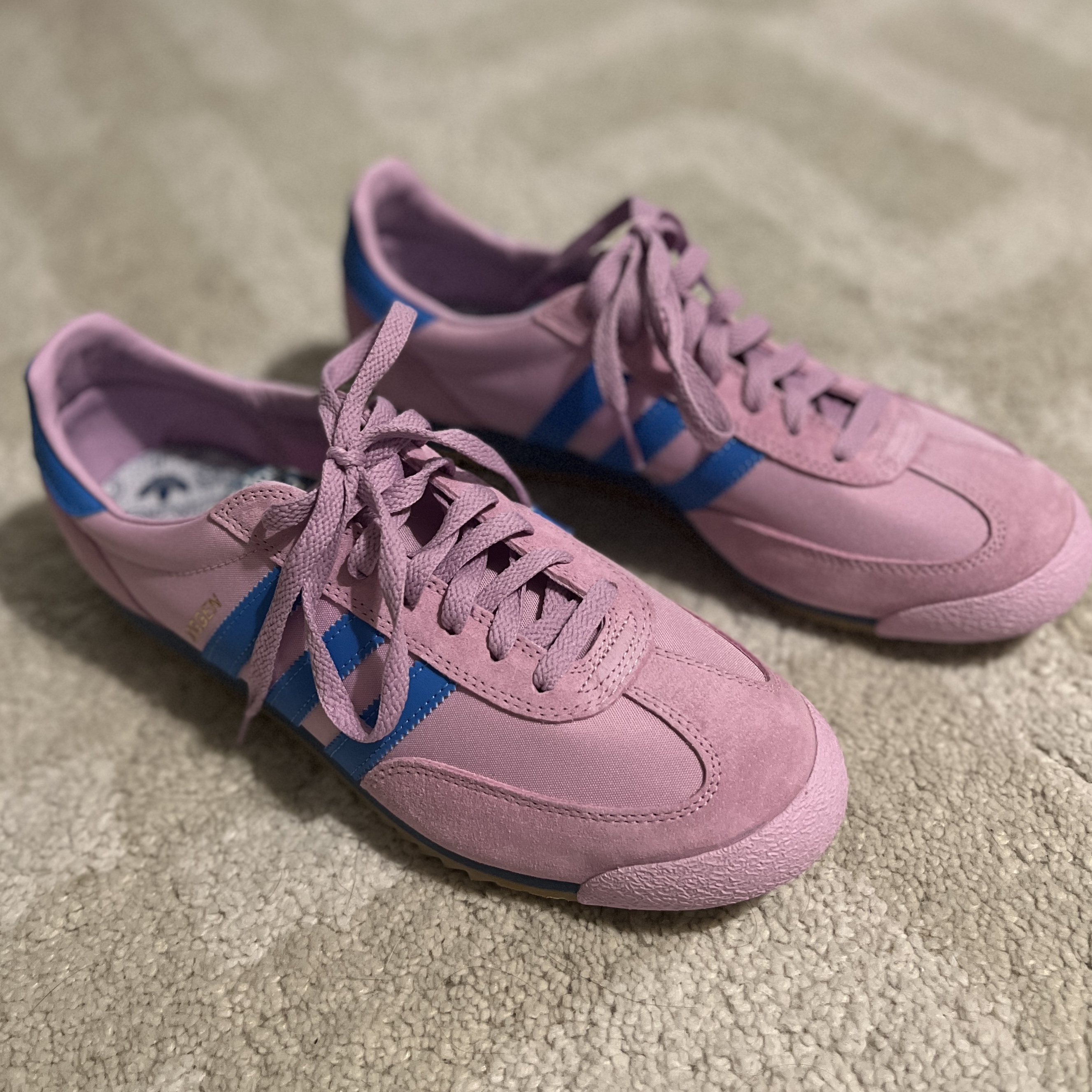 Adidas Joggen OG Bliss Lilac - Size? Exclusive 착용 스타일 - 1