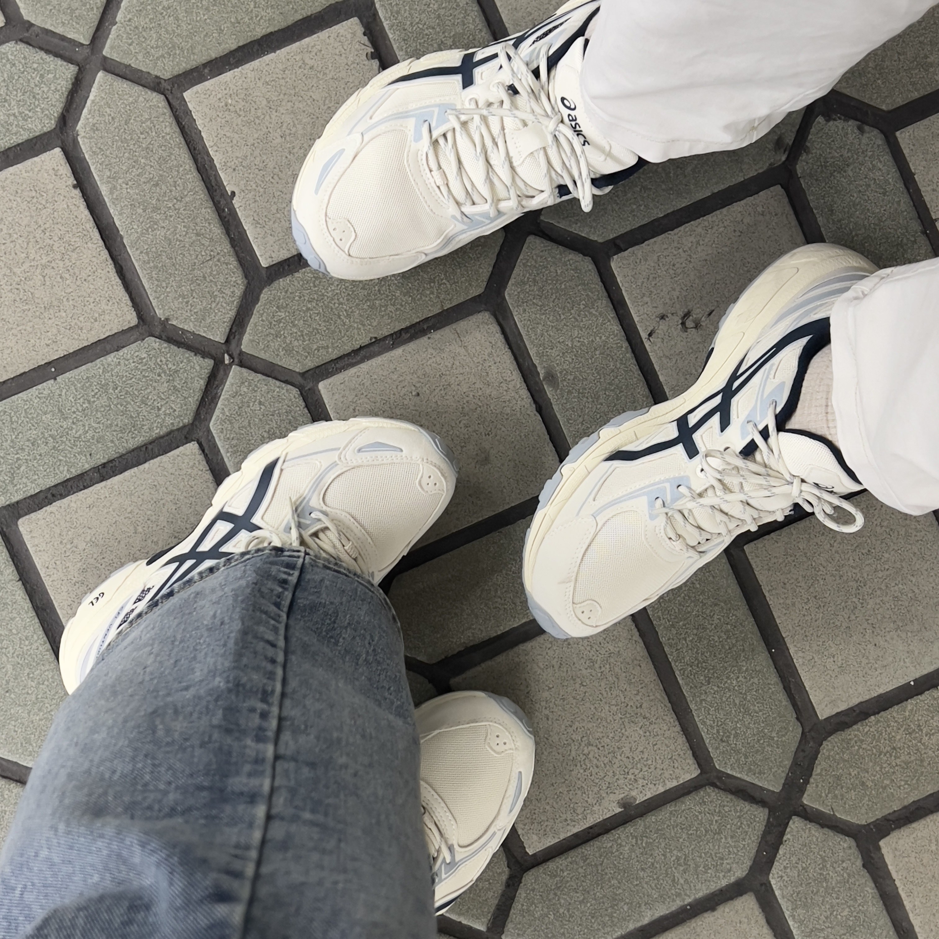 Asics Gel-Venture 6 SPS Birch French Blue 착용 스타일