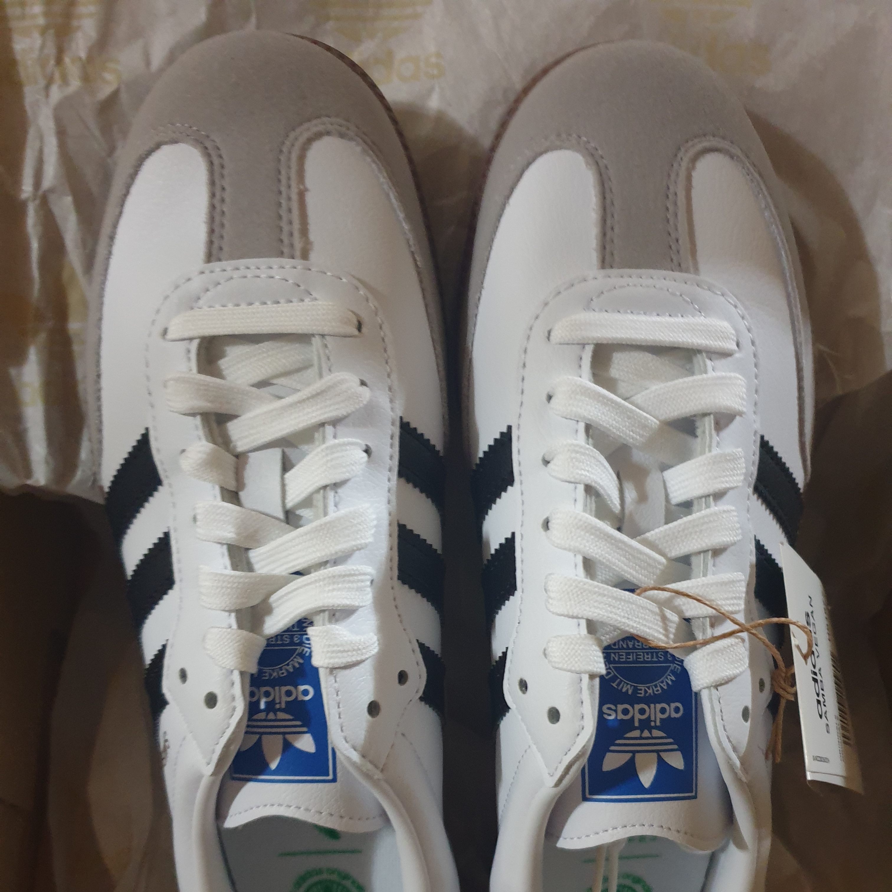 Adidas Samba Vegan White Black 착용 스타일